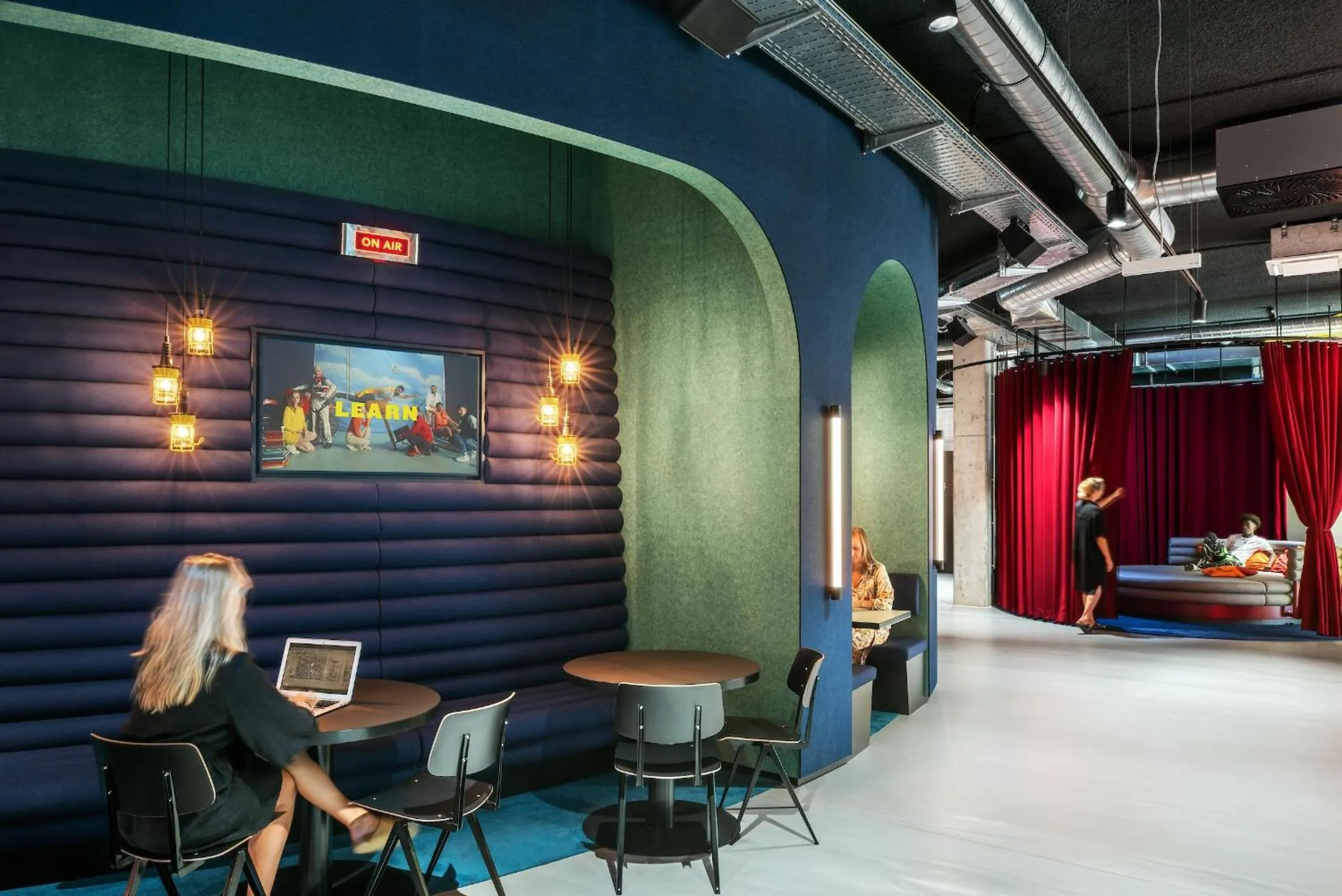 Lobby or reception in The Social Hub Vienna