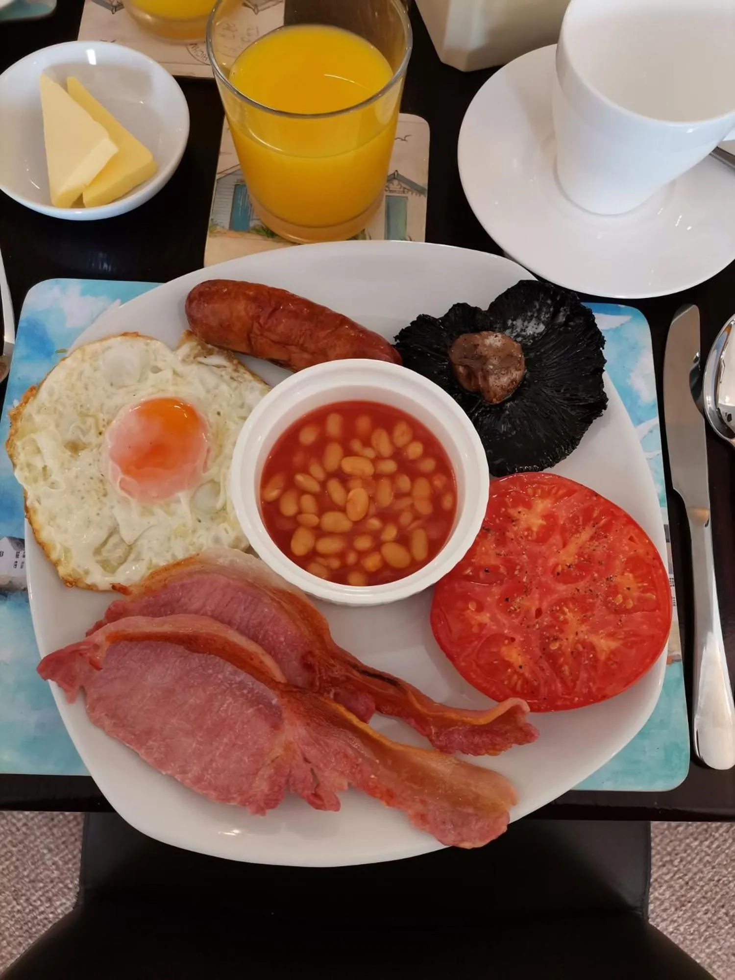 Restaurant/places to eat in The Mayfair