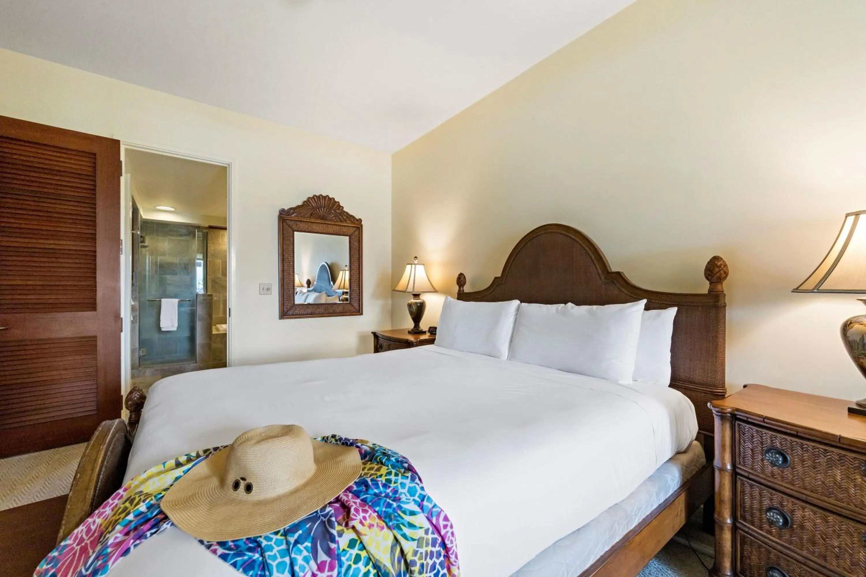 Bedroom in Mauna Lani Point