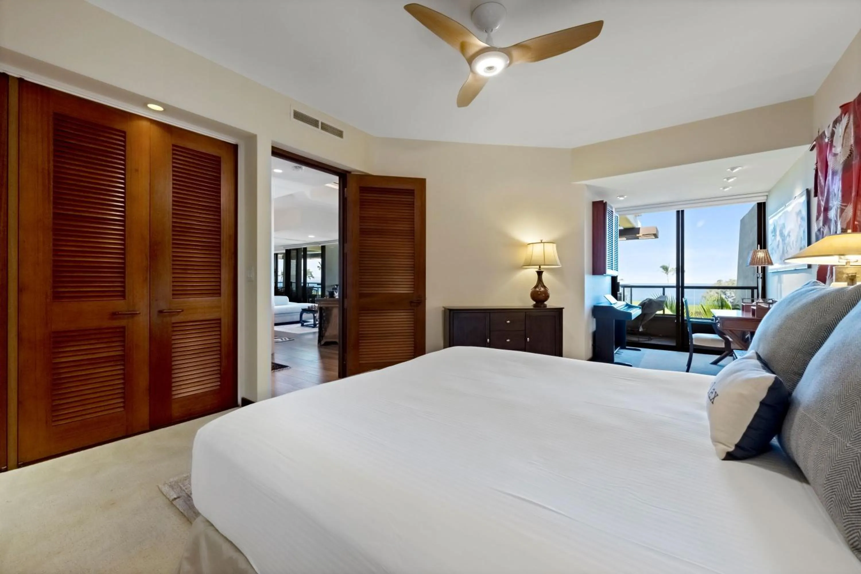 Bedroom in Mauna Lani Point