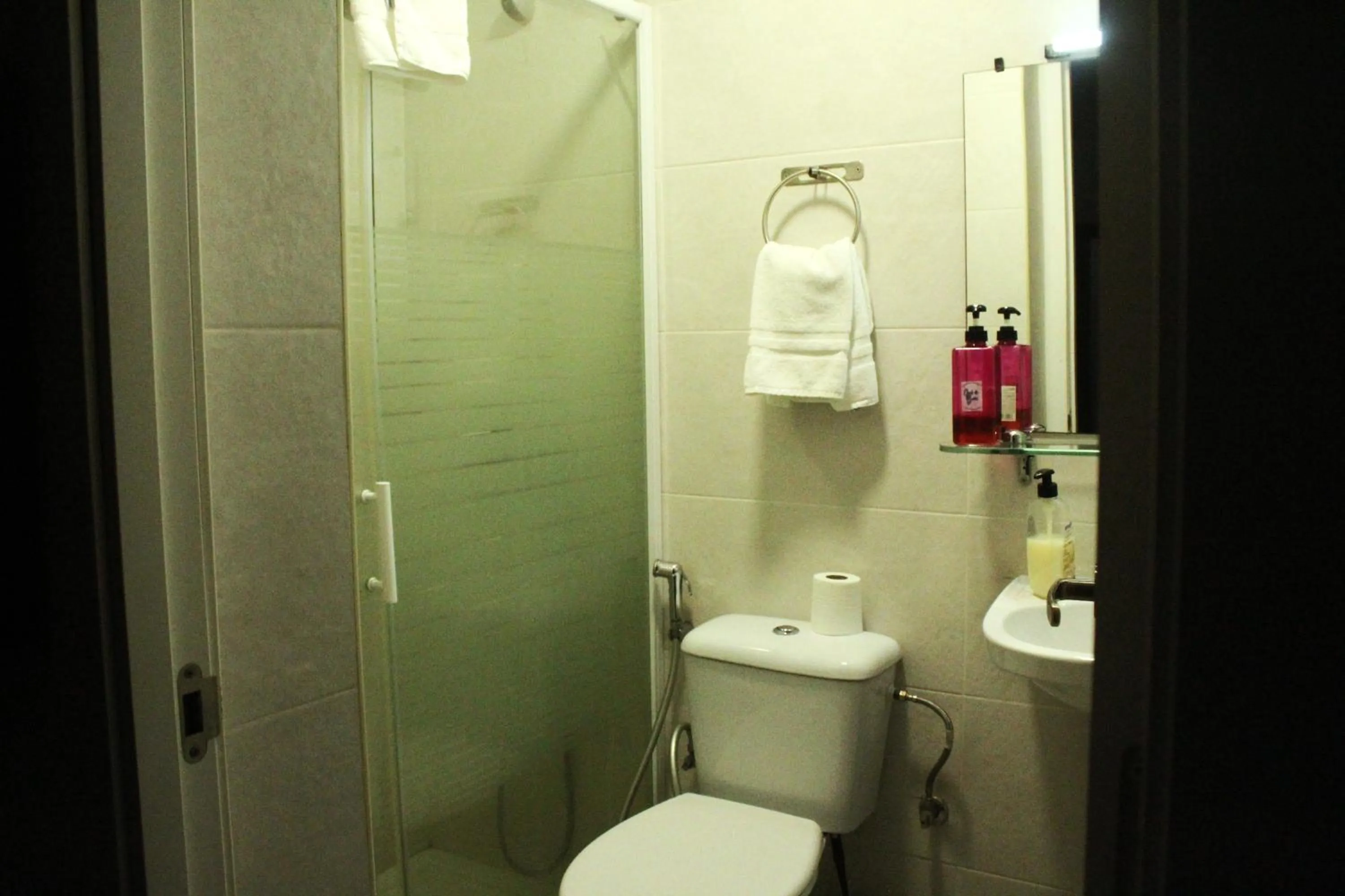 Shower in SunDos Feria Valencia