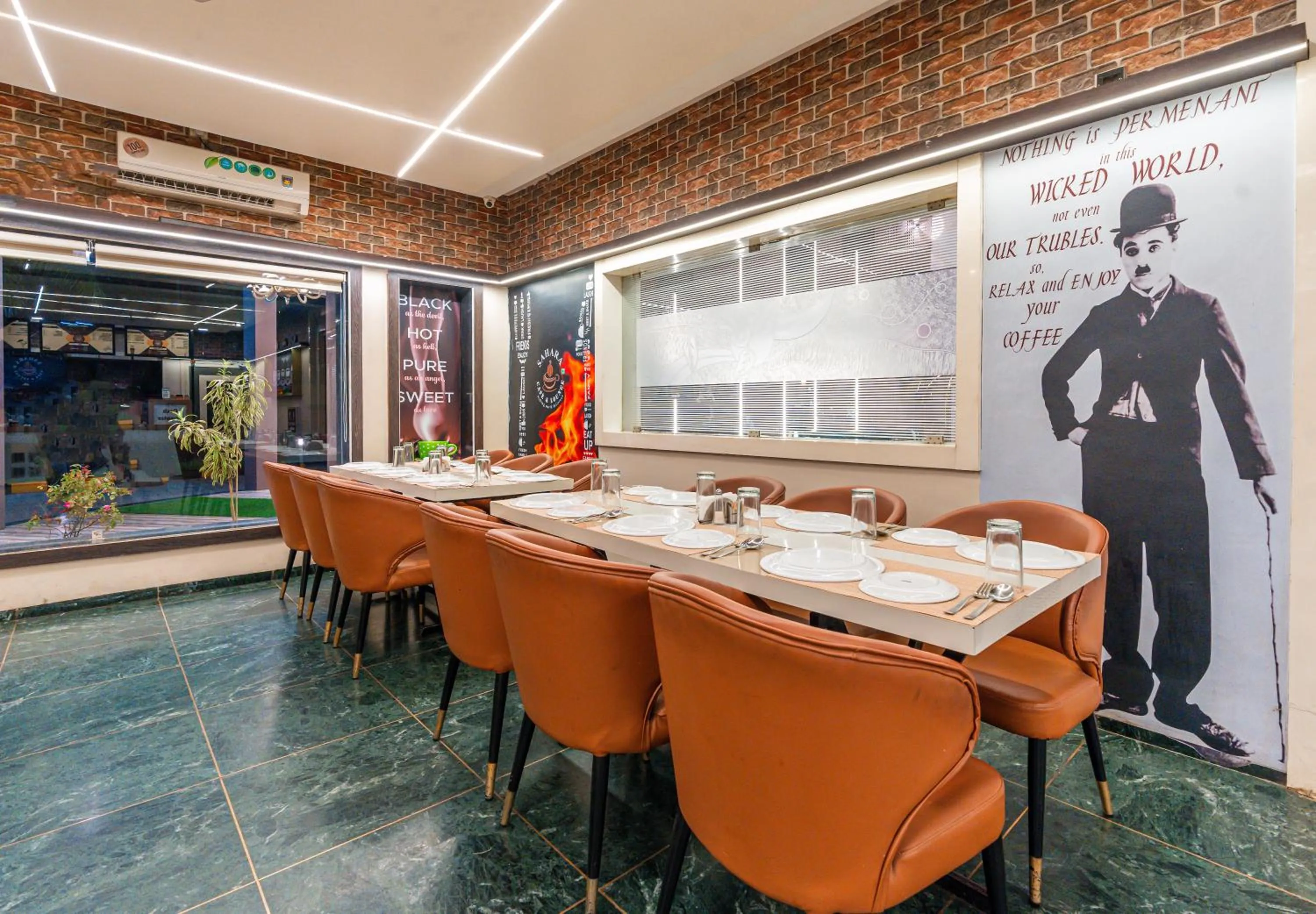 Restaurant/places to eat in Treebo Westview