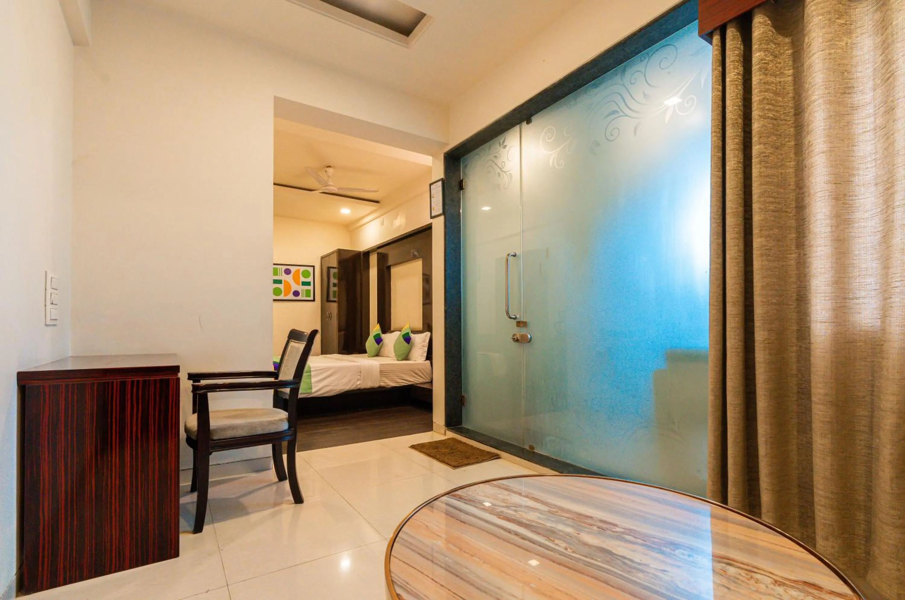 Bedroom, Bed in Treebo Westview