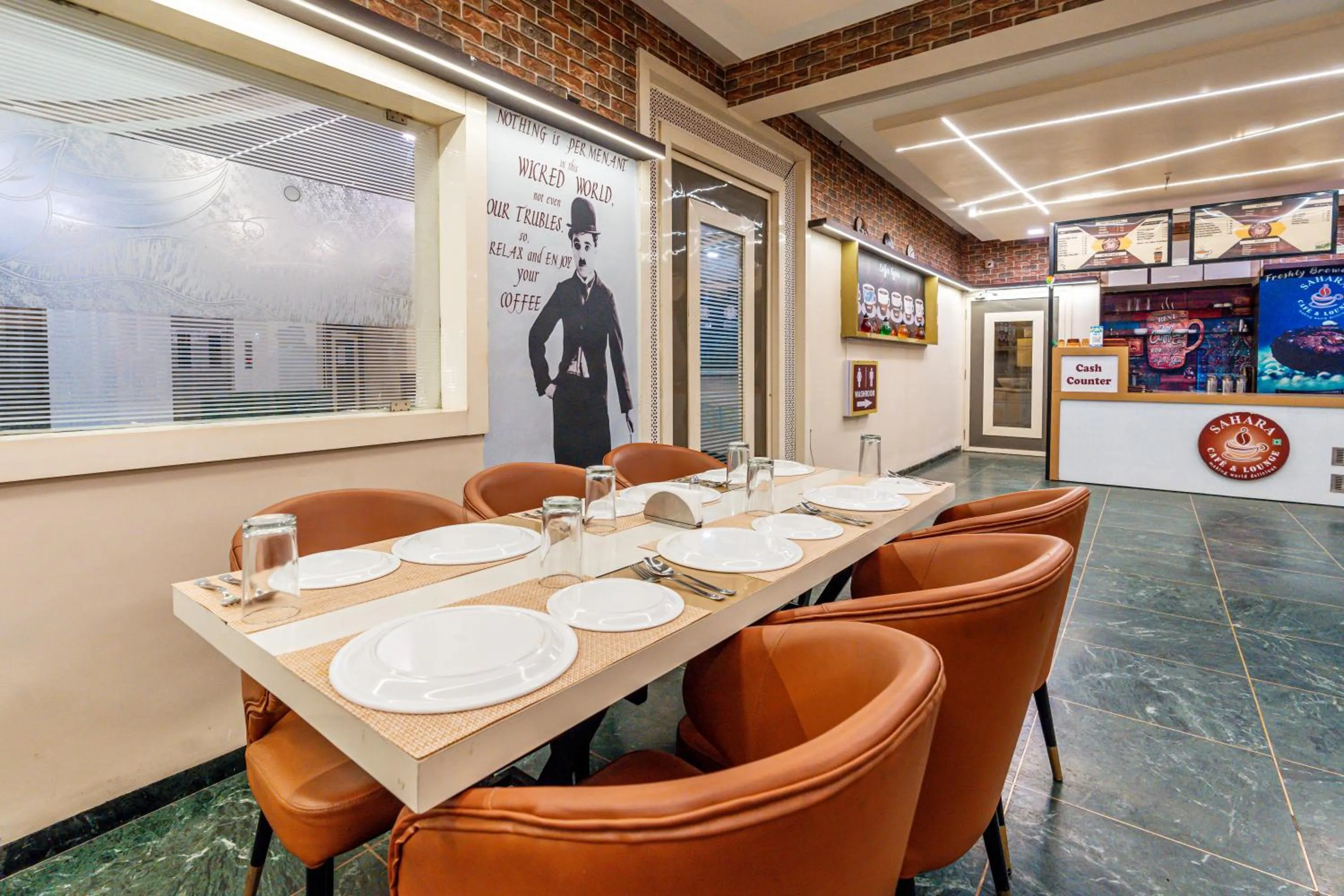 Restaurant/places to eat in Treebo Westview