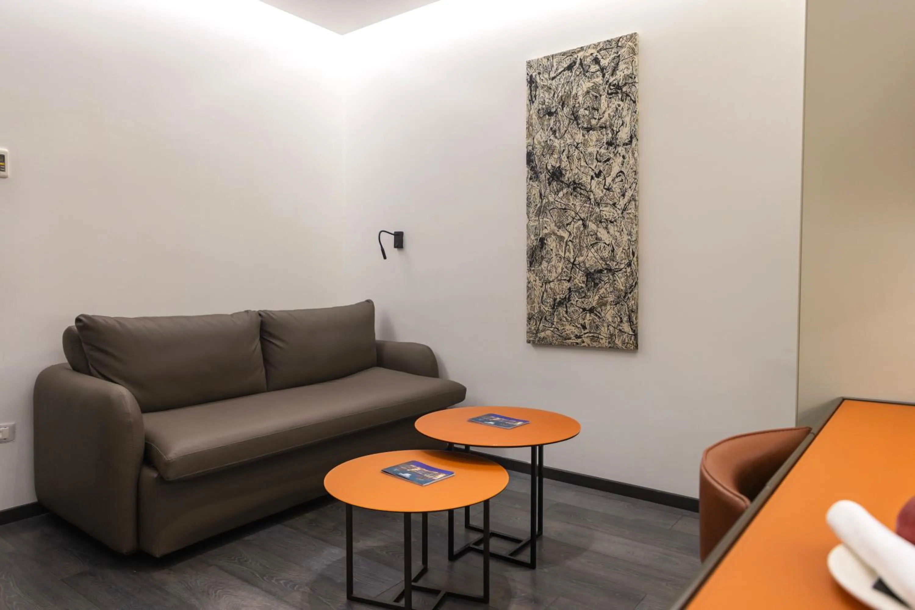 Living room in Maritim Marina Bay Resort SPA & Casino