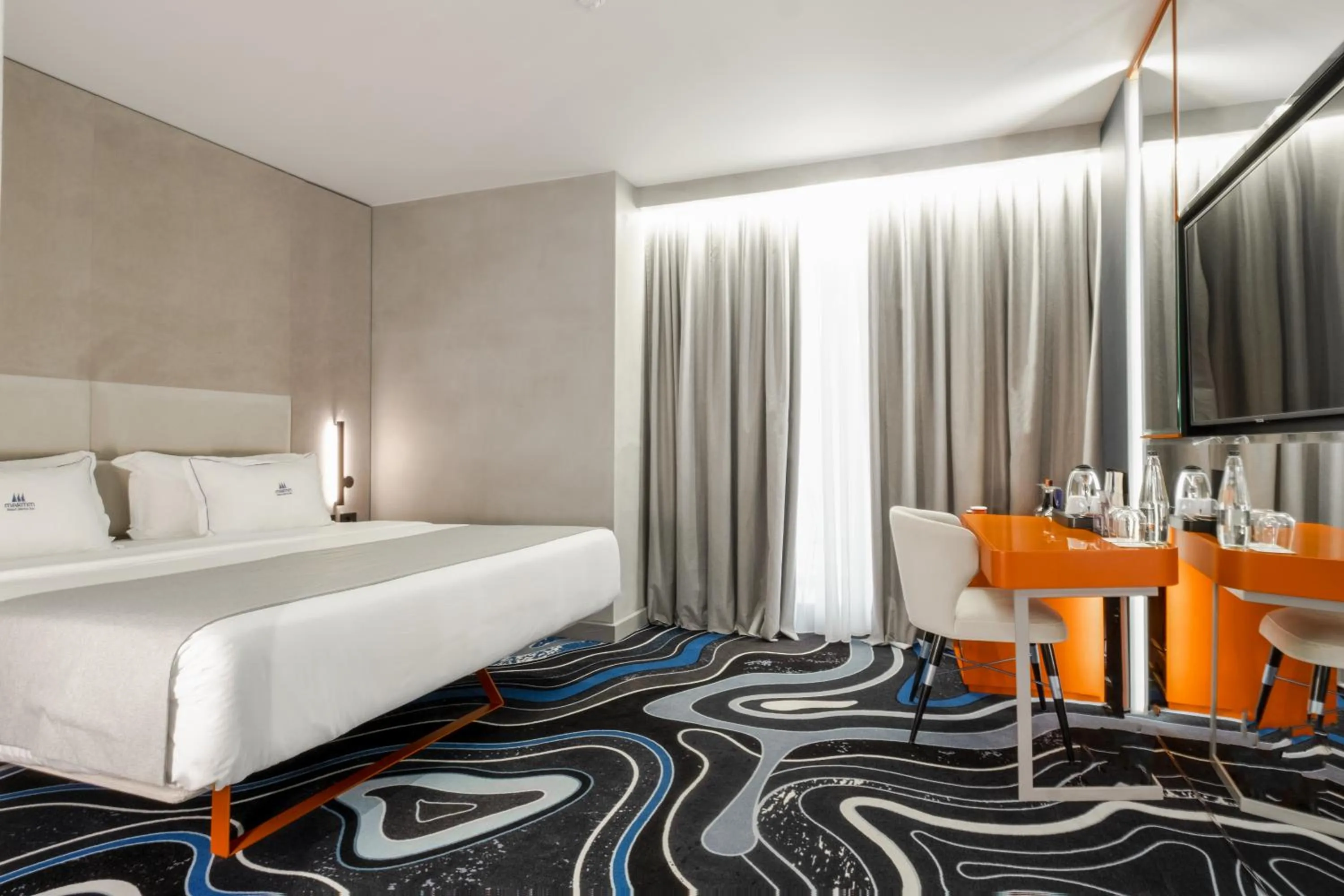 Bed in Maritim Marina Bay Resort SPA & Casino