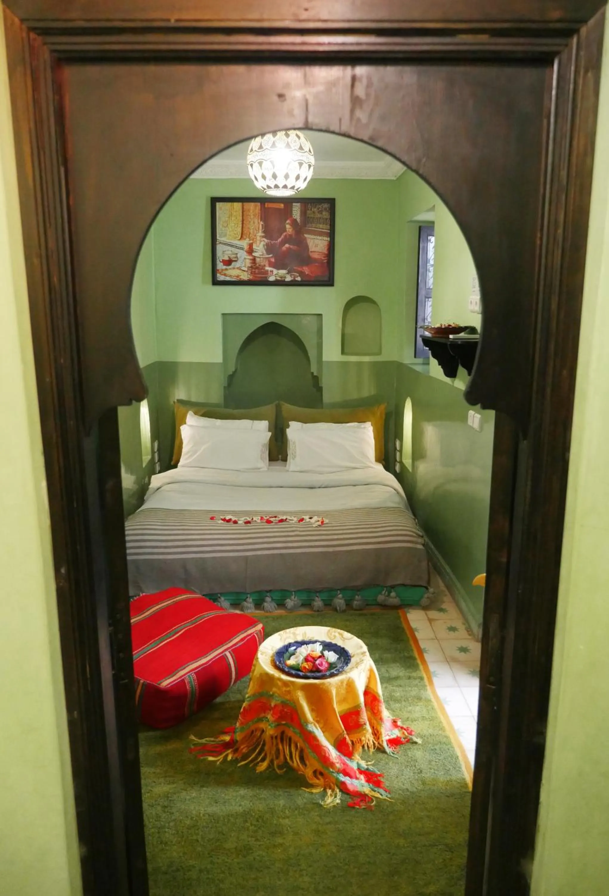 Photo of the whole room in SARDINAS & CHILI