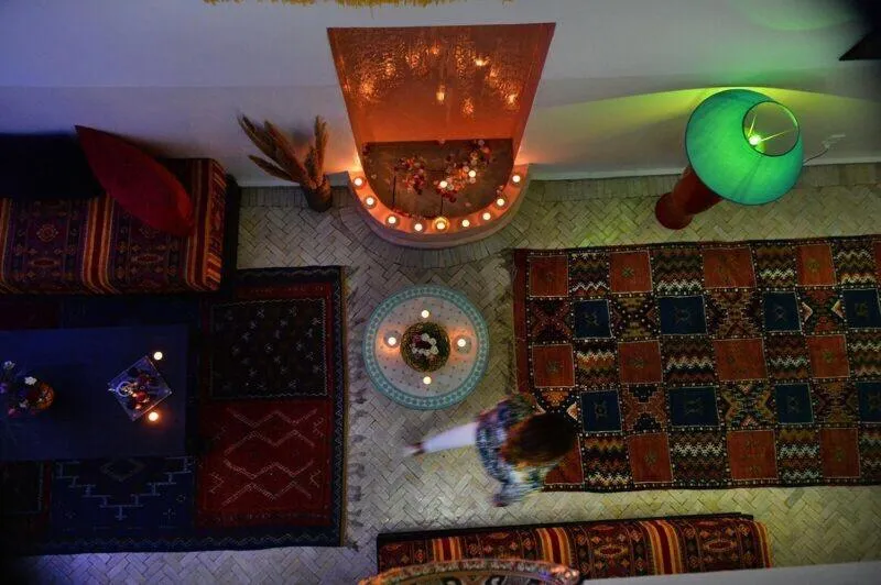 Seating area in SARDINAS & CHILI