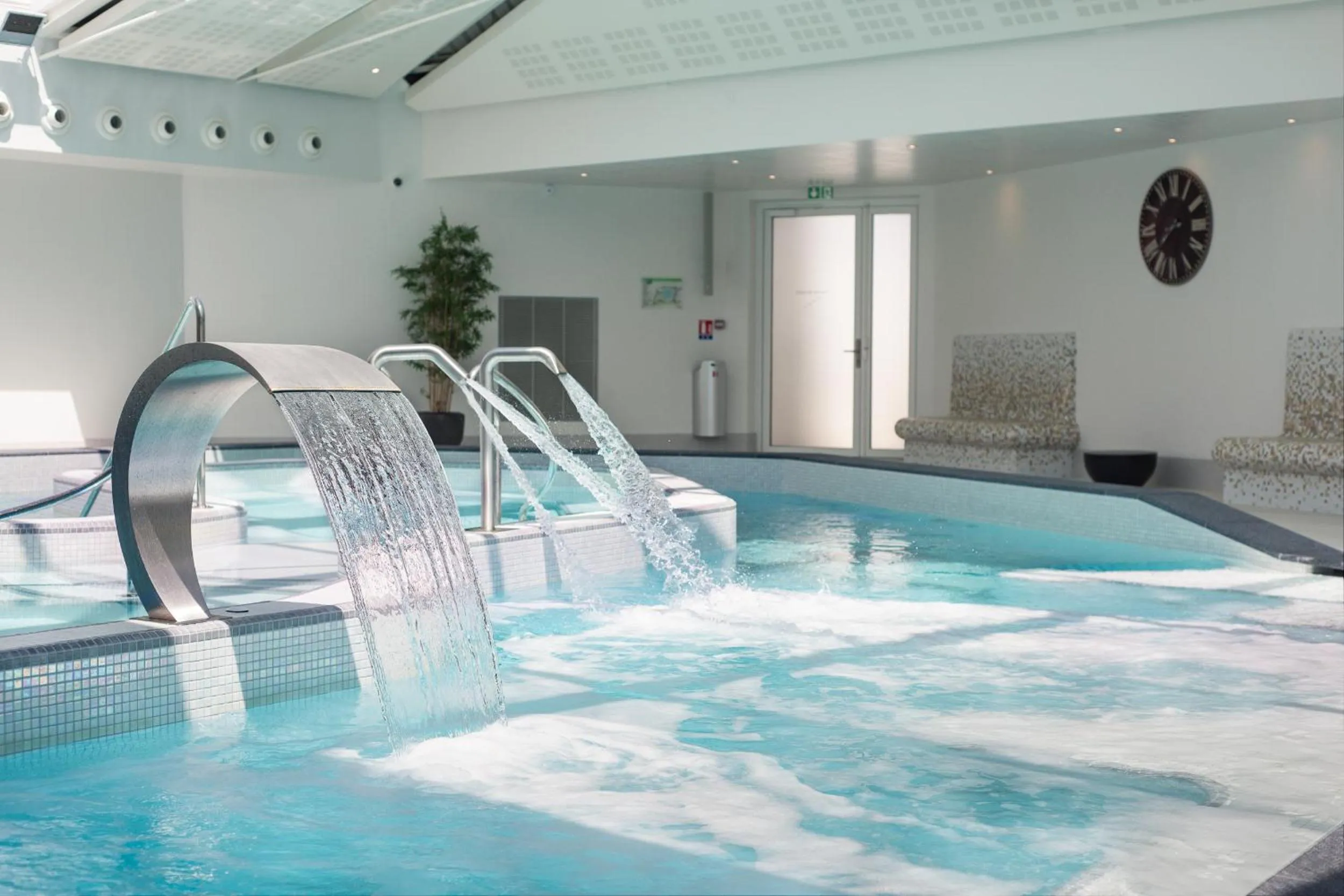 Swimming pool in Miramar La Cigale Hotel Thalasso & Spa