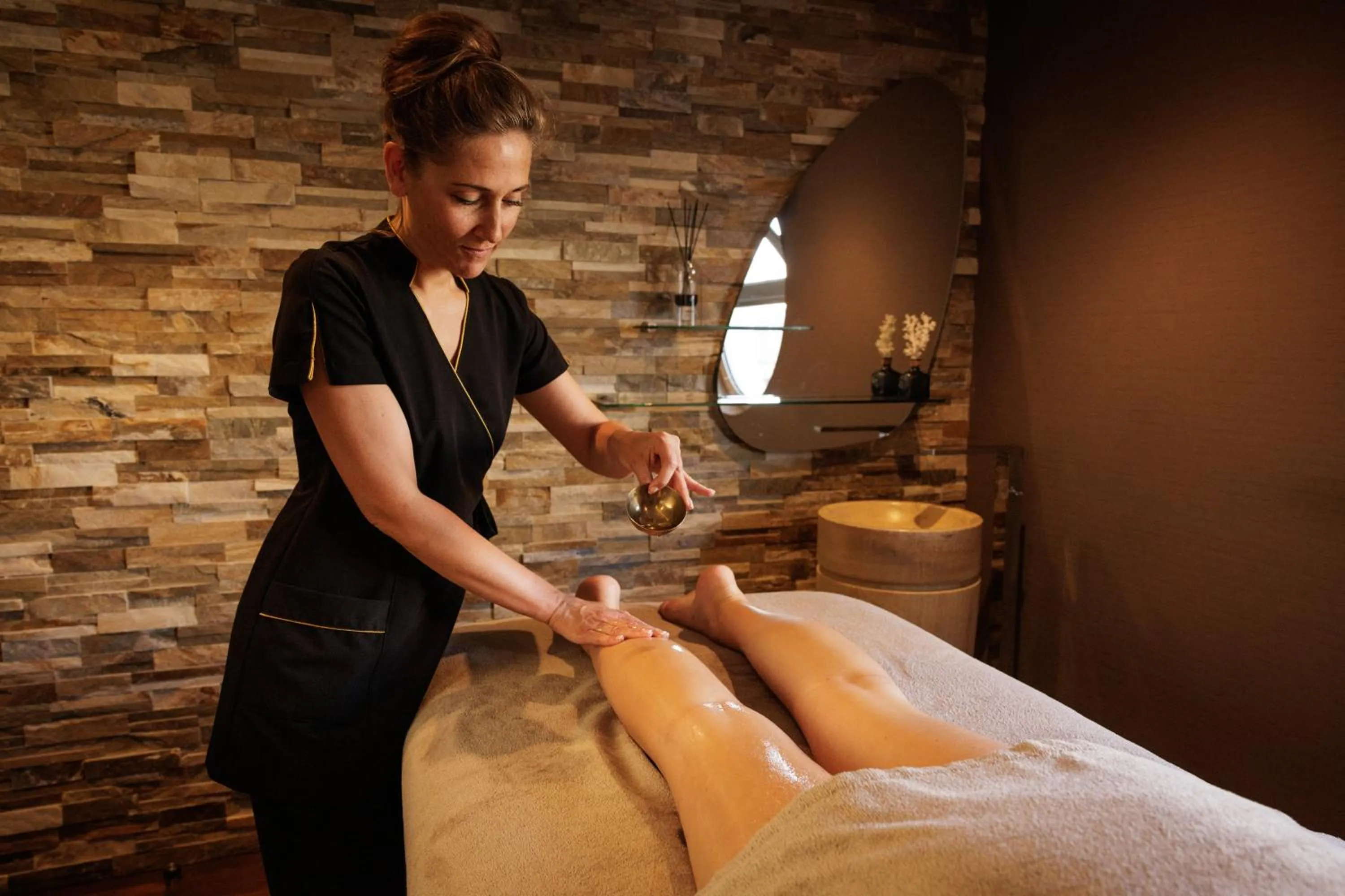 Massage in Miramar La Cigale Hotel Thalasso & Spa