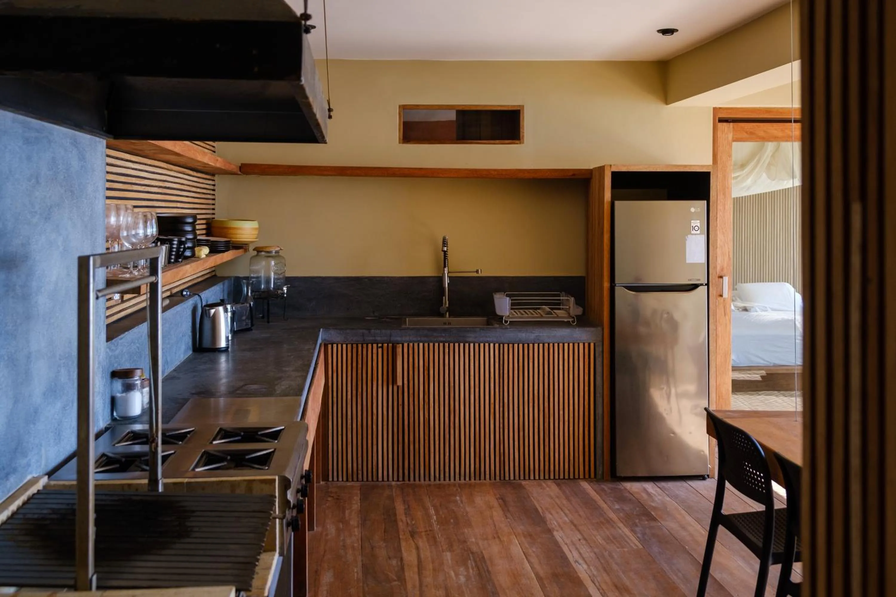 Kitchen or kitchenette in Alma Loft