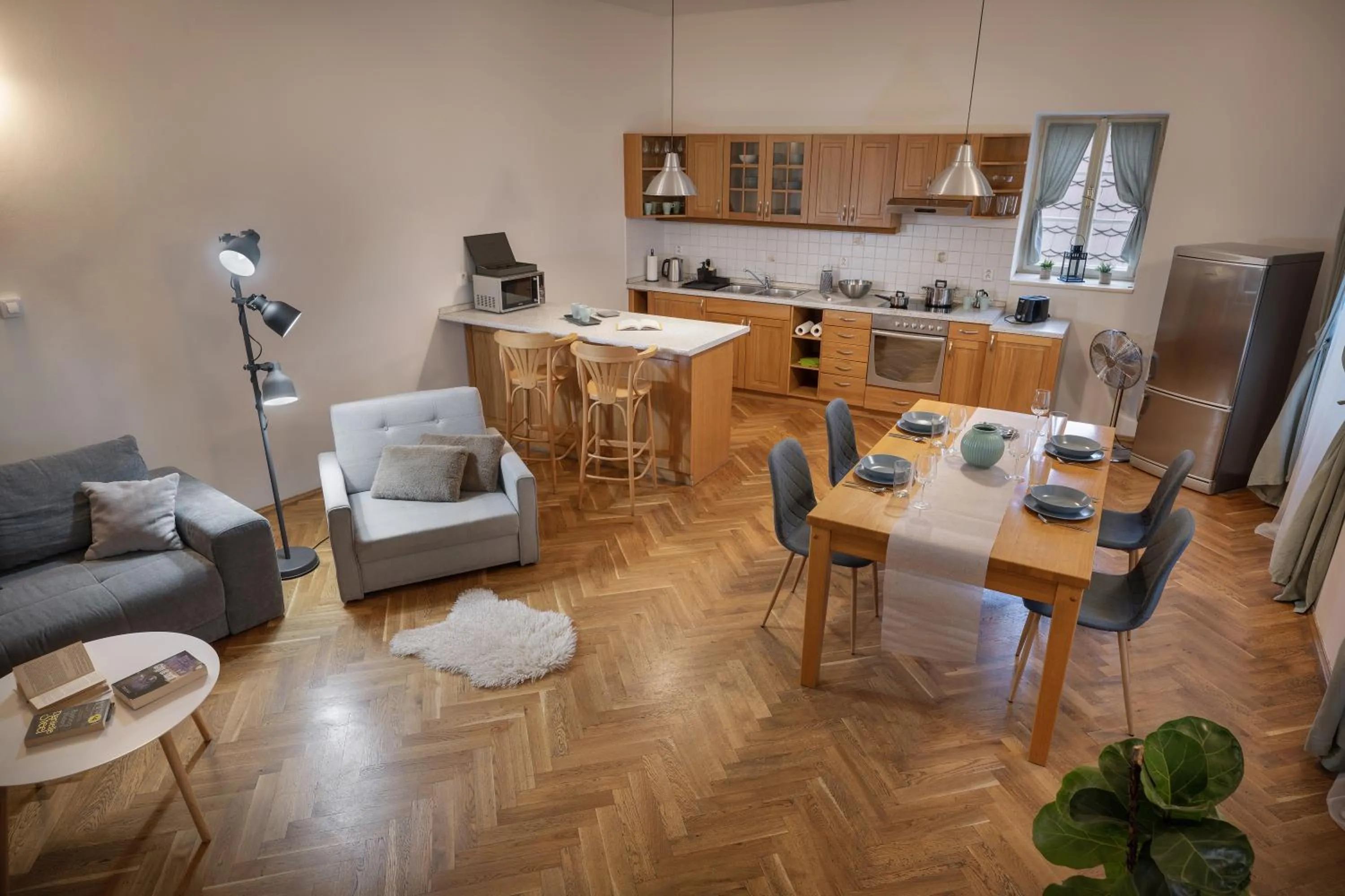 Kitchen or kitchenette in White Swan Boutique Apartments