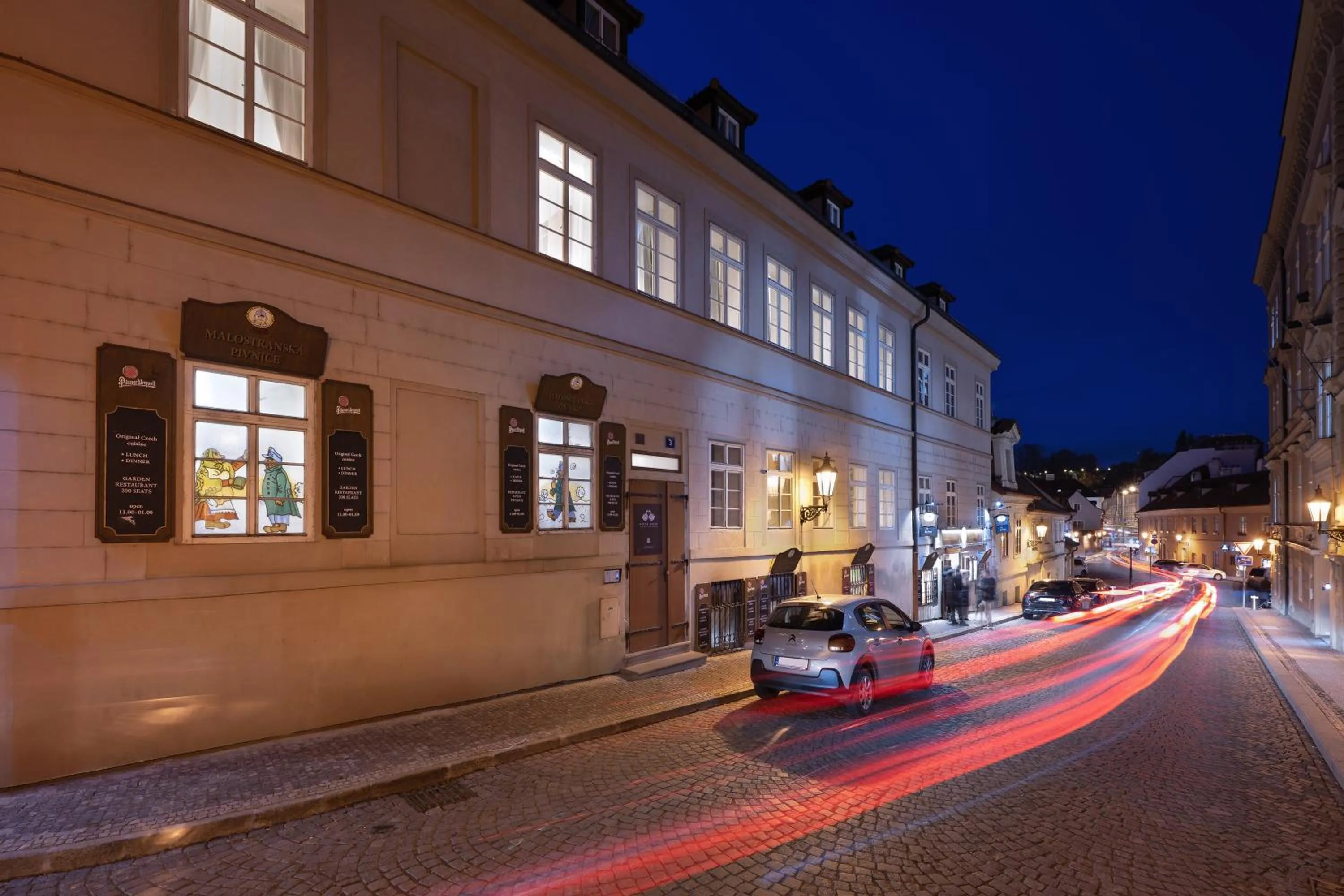 Property building in White Swan Boutique Apartments