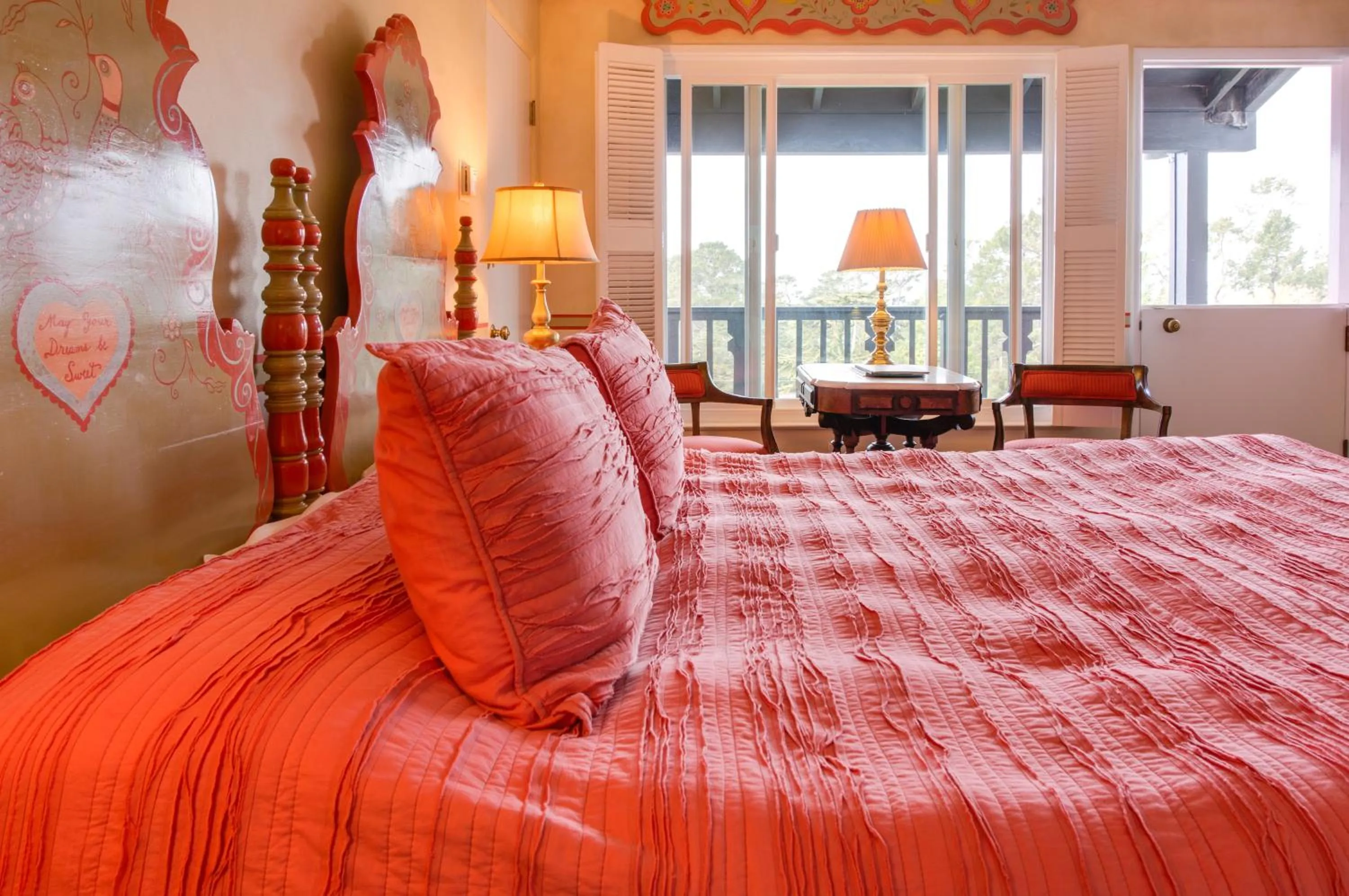 Bed in Hofsas House Hotel