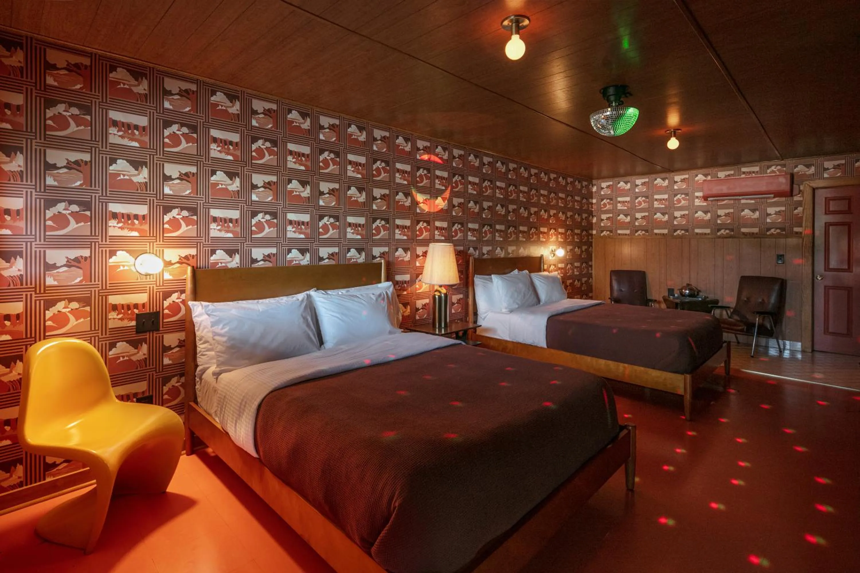 Photo of the whole room in The Dive Motel and Swim Club