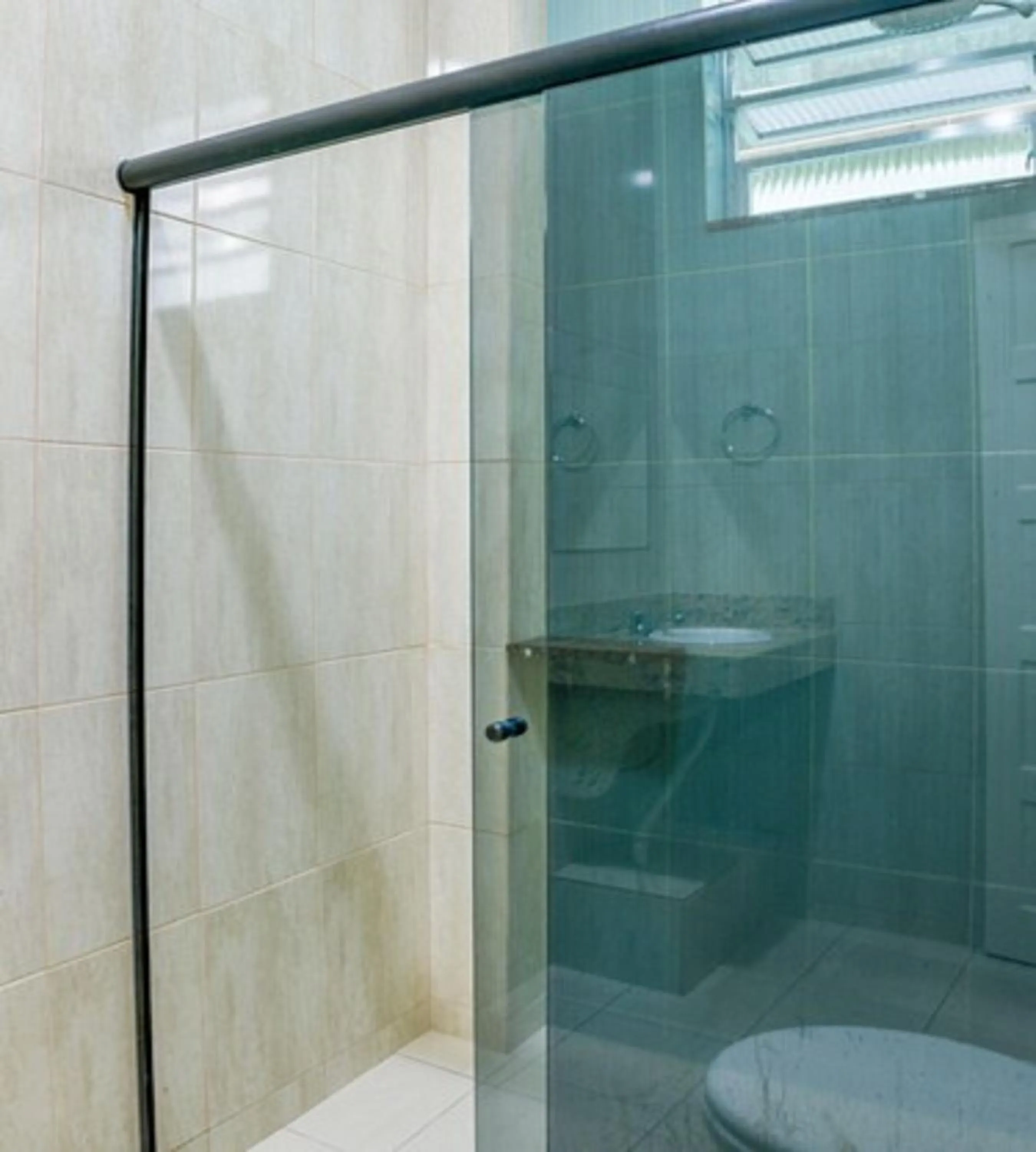 Bathroom in OYO Hotel Lindoia, Petropolis