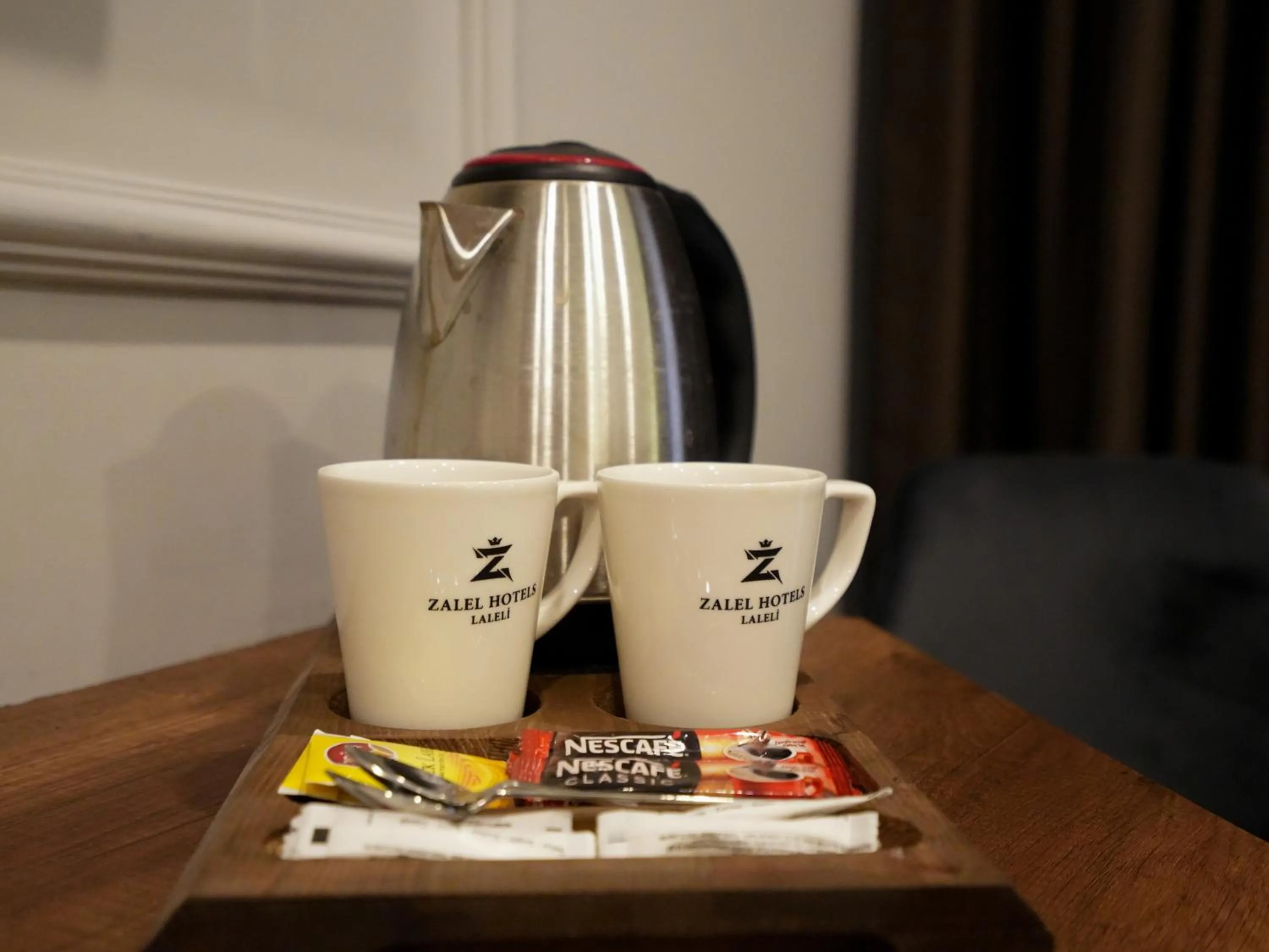 Coffee/tea facilities in Zalel Hotels Laleli