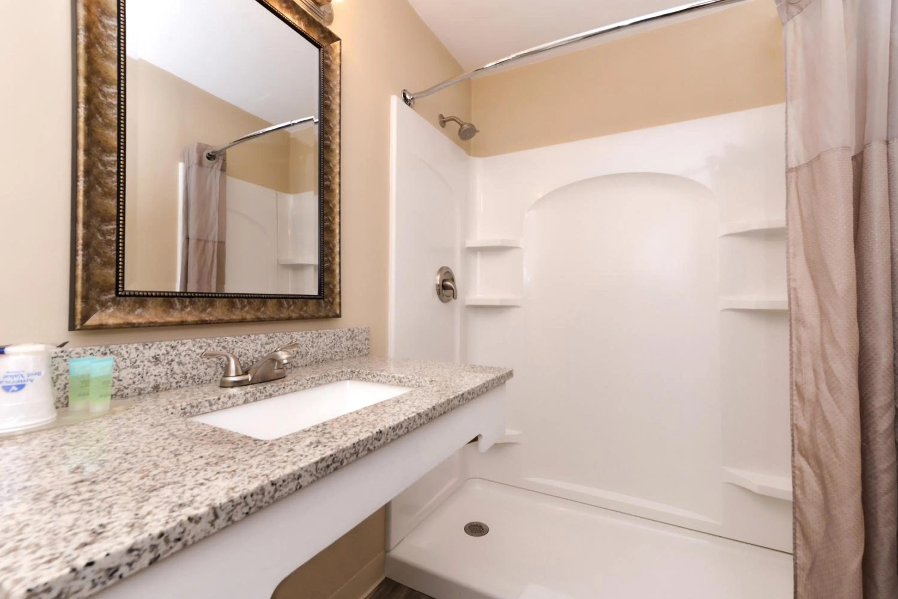 Bathroom in Motel 6 Putnam CT