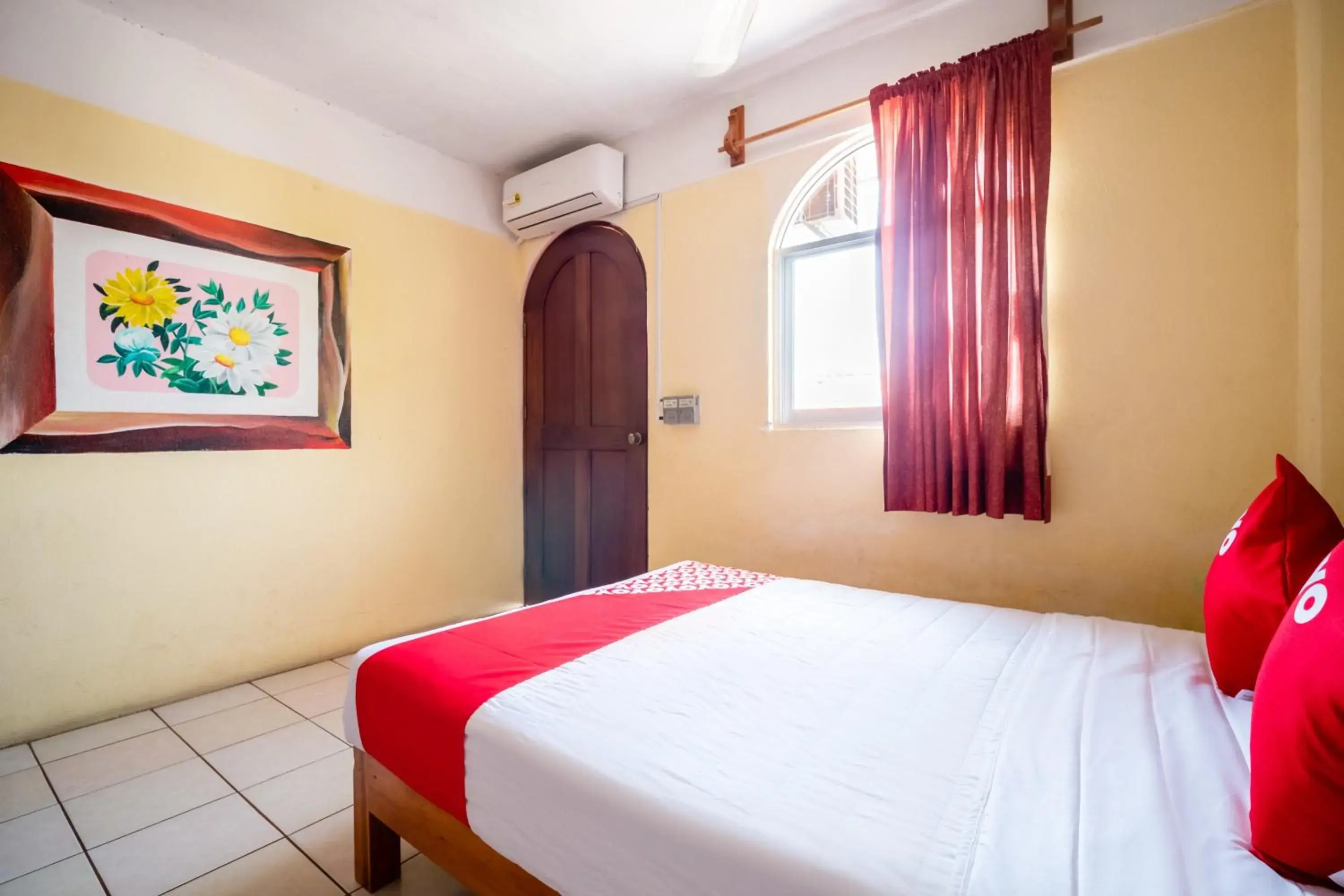 Standard Three beds in OYO Hotel Betsua Vista Hermosa, Huatulco Standard Three beds in OYO Hotel Betsua Vista Hermosa, Huatulco