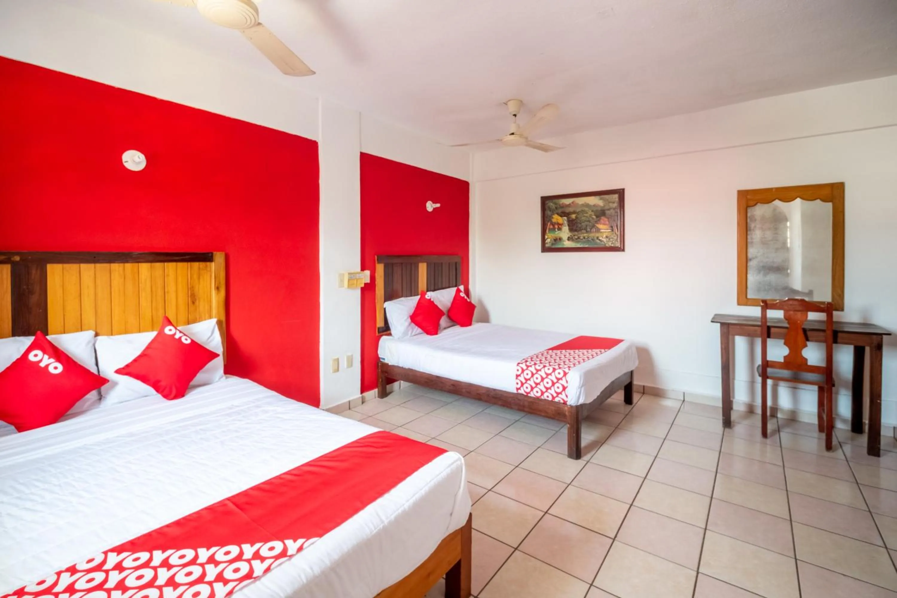 Bedroom, Bed in OYO Hotel Betsua Vista Hermosa, Huatulco