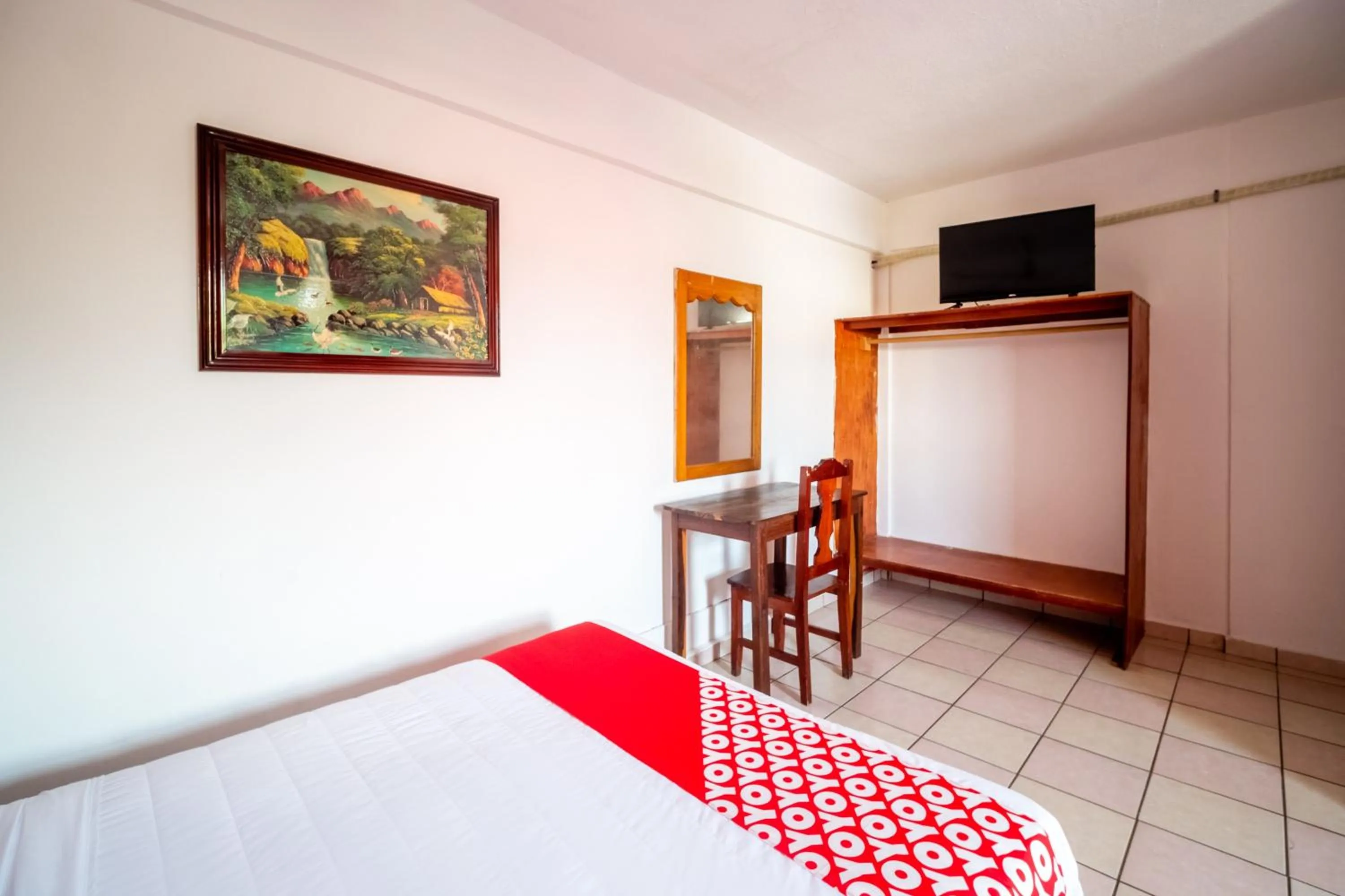 Bedroom, Bed in OYO Hotel Betsua Vista Hermosa, Huatulco