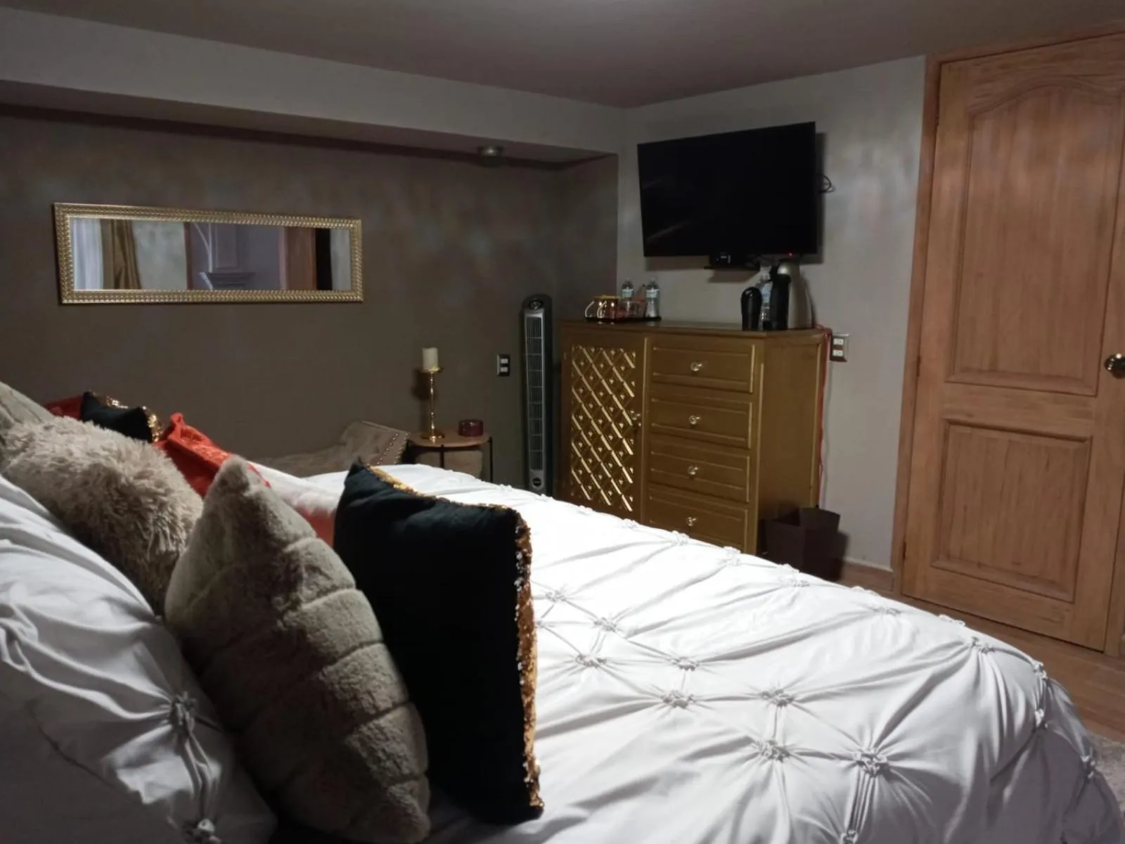 TV and multimedia, Bed in Casa Neek