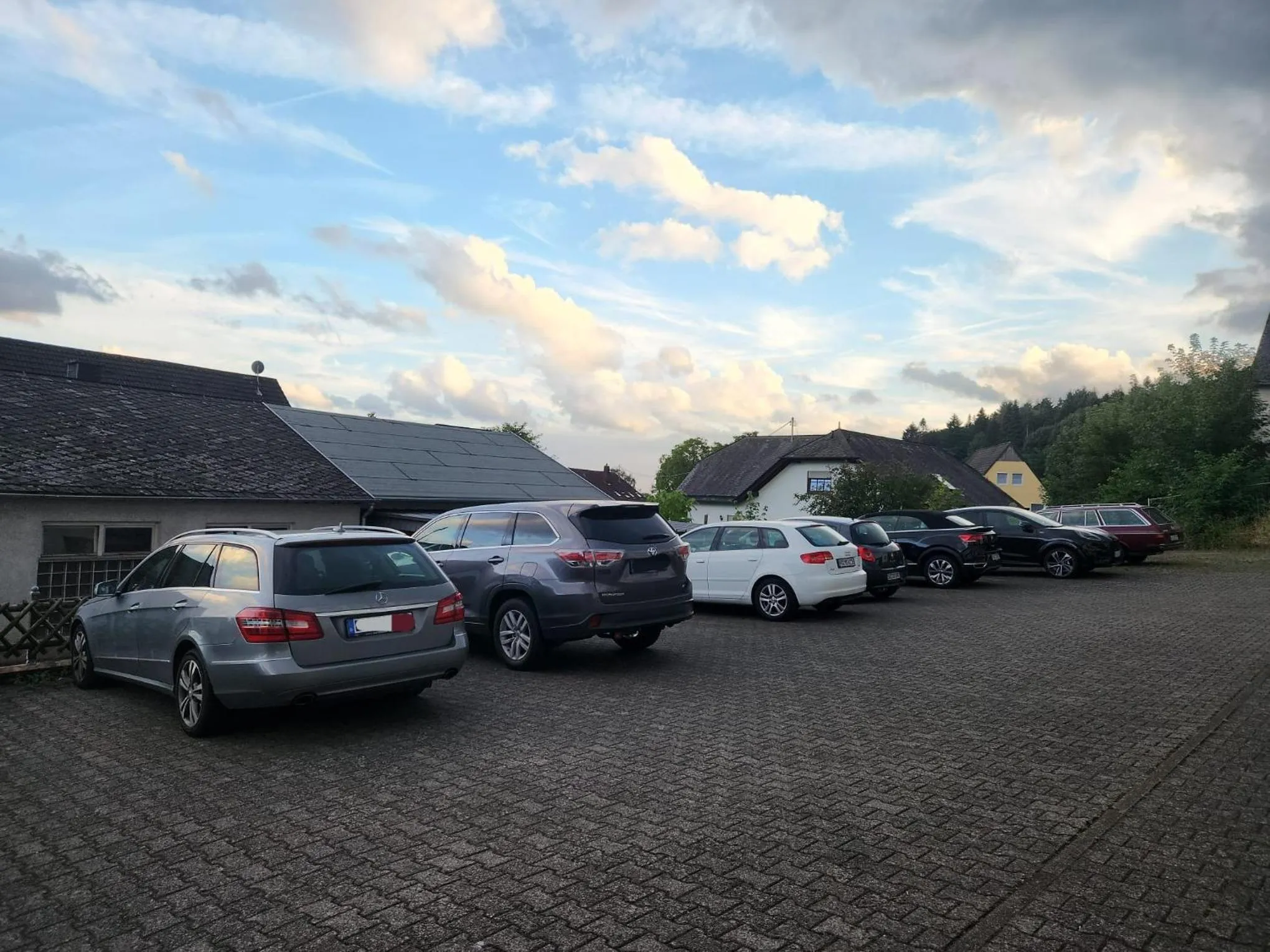 Parking in Gasthaus Hochwald