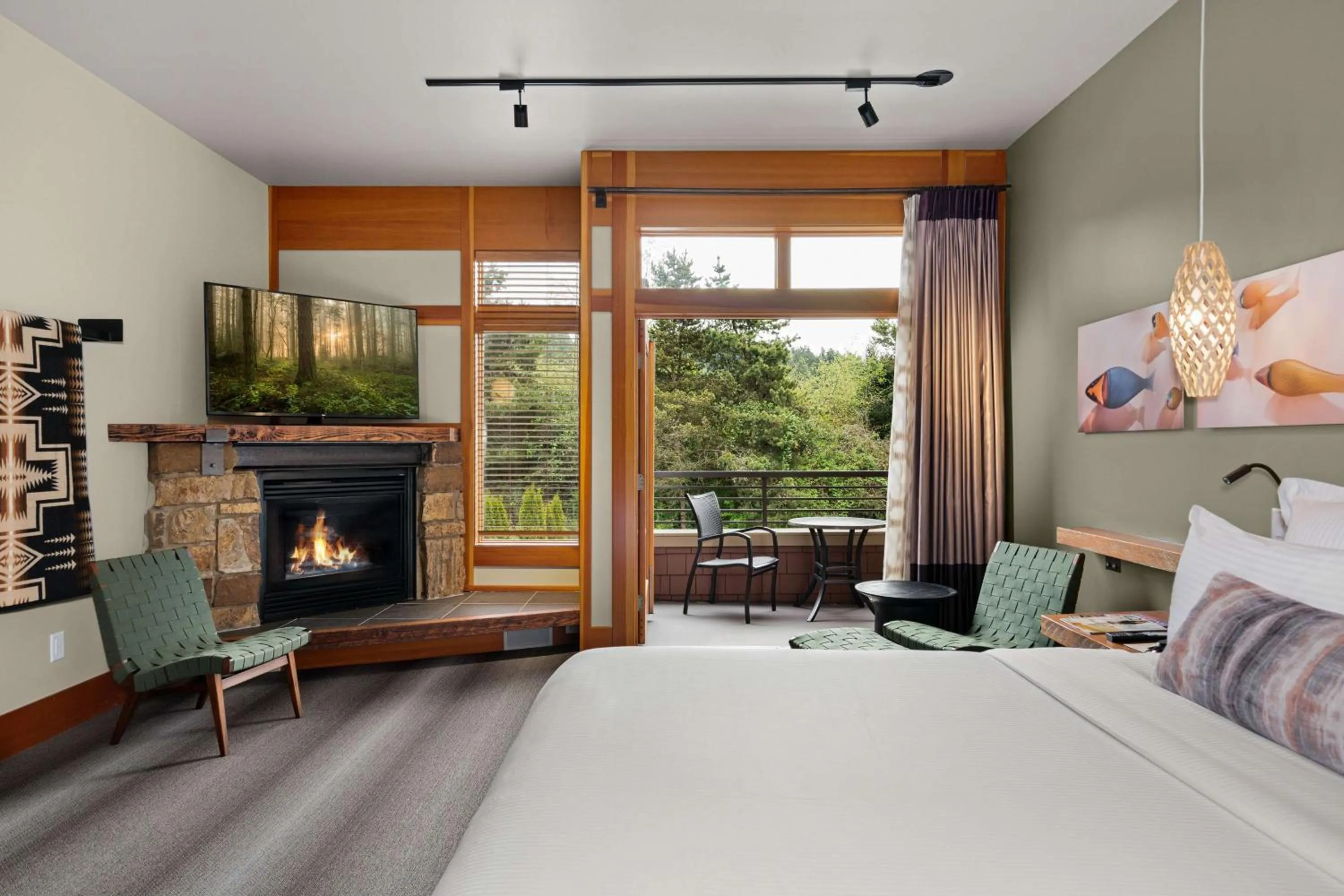 Bedroom, Bed in Willows Lodge