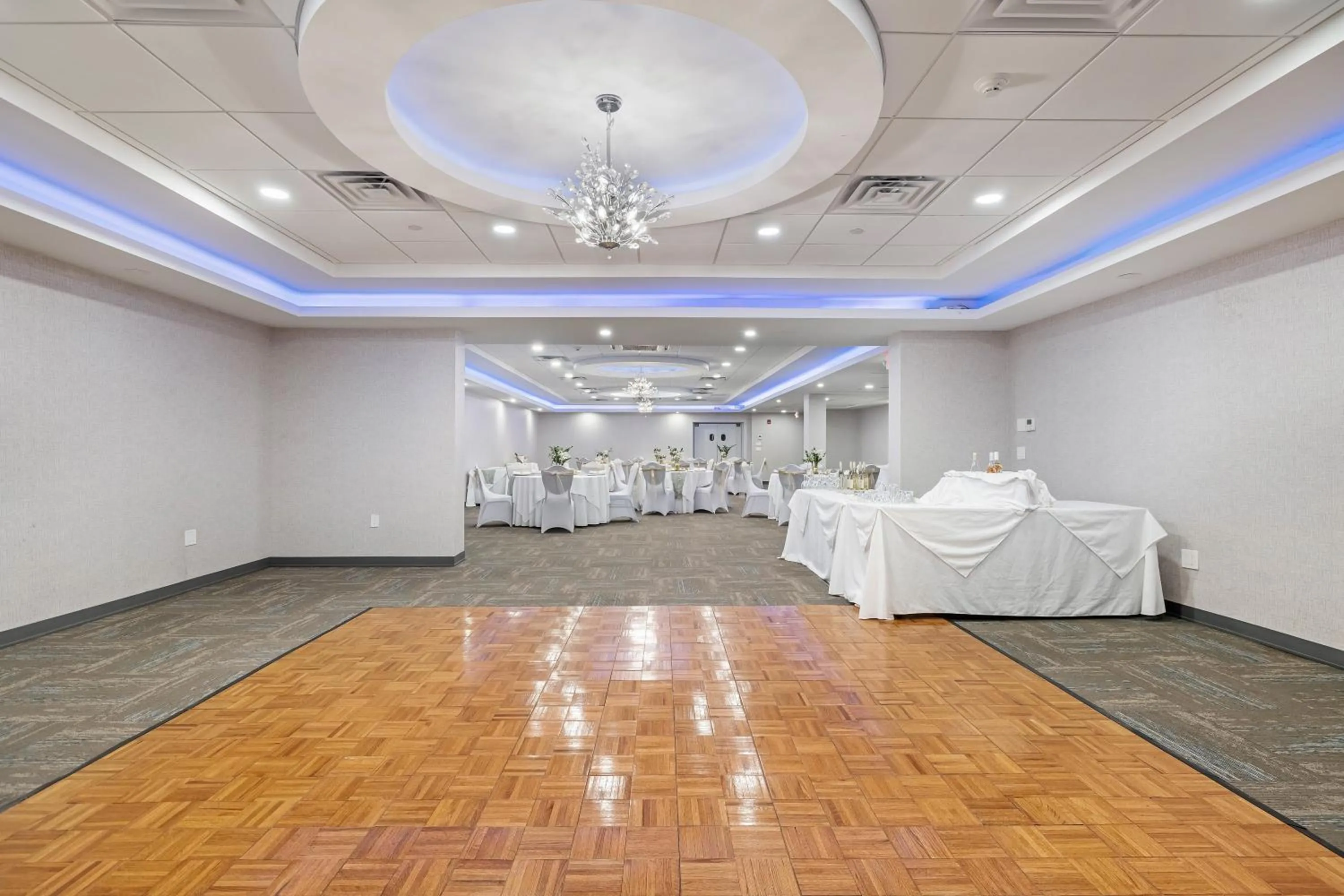 John Carver Inn & Spa