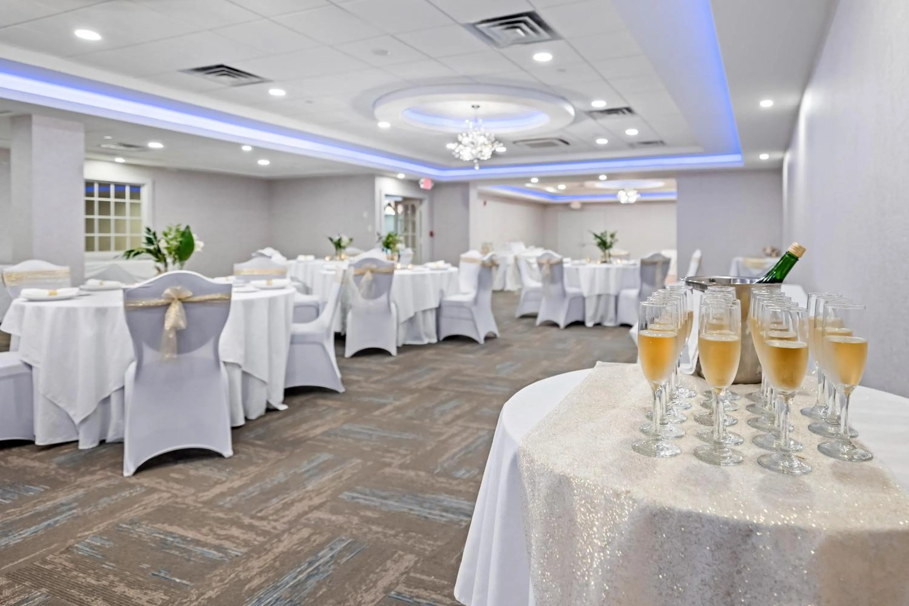 John Carver Inn & Spa