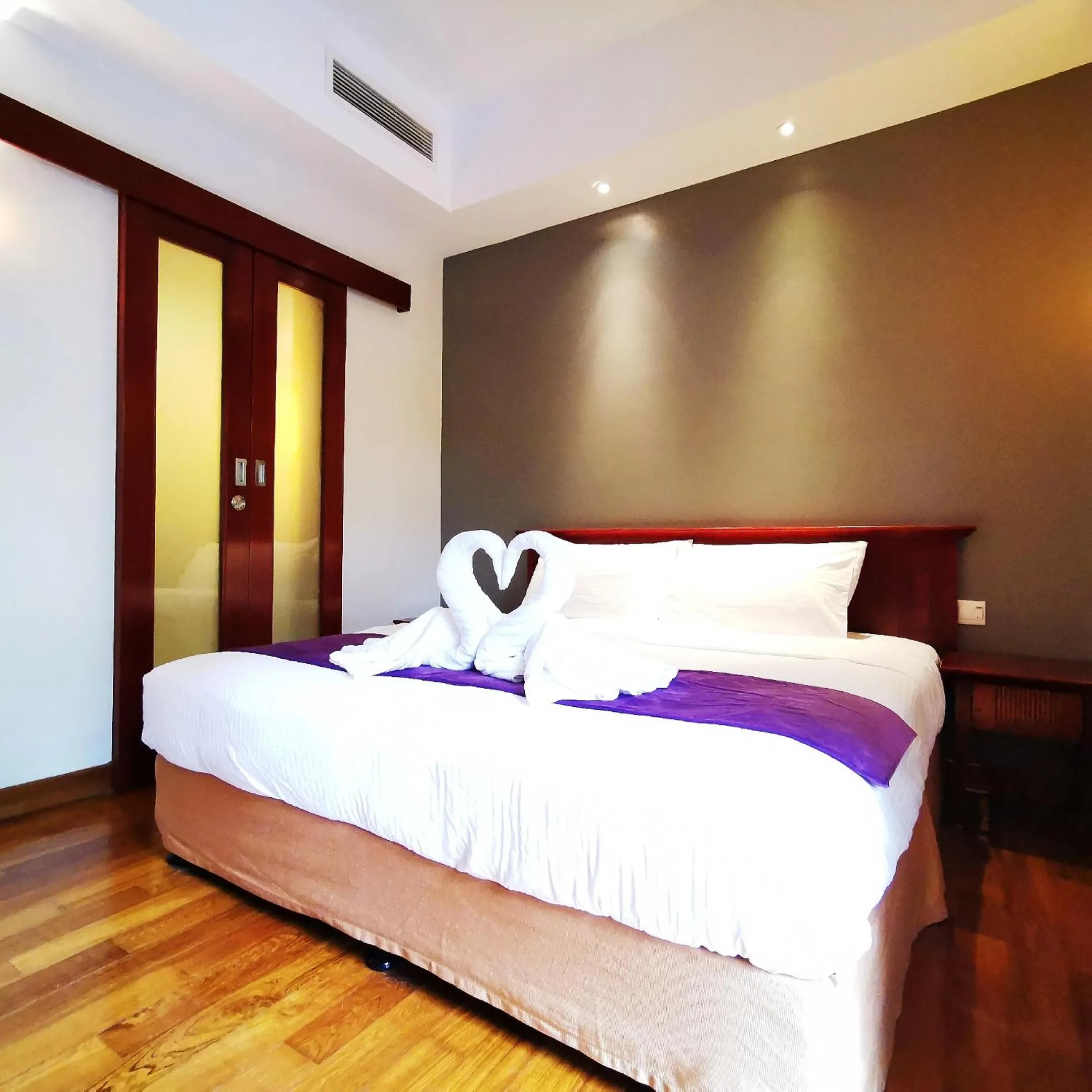 Bedroom, Bed in 【Amazing】Pool View 2BR Suite @ Pulai Springs Resort