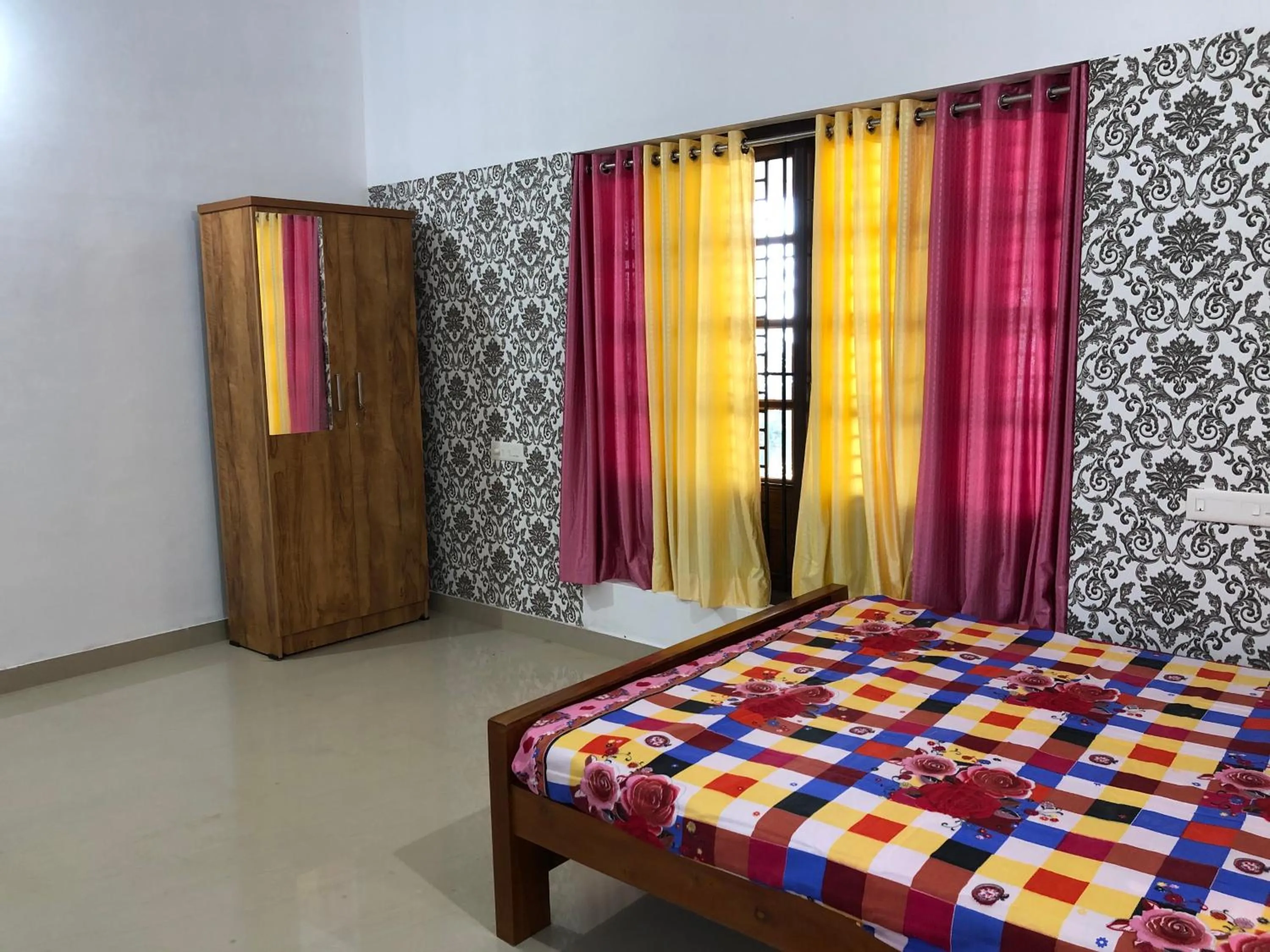 Bed in Candlehut Homestay