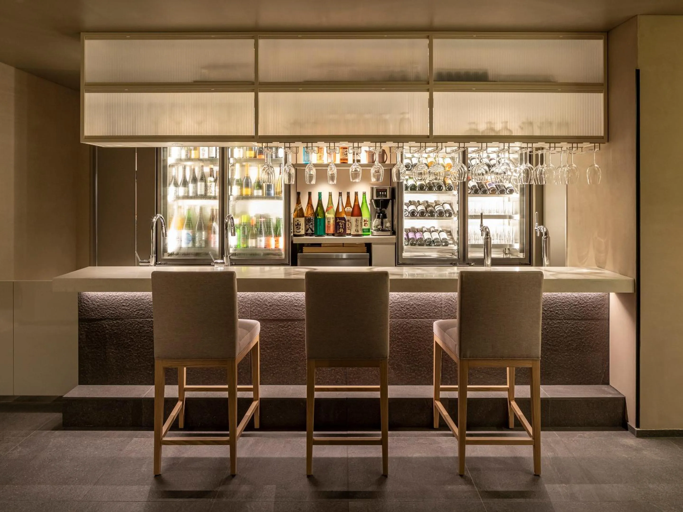 Restaurant/places to eat in SOKI ATAMI