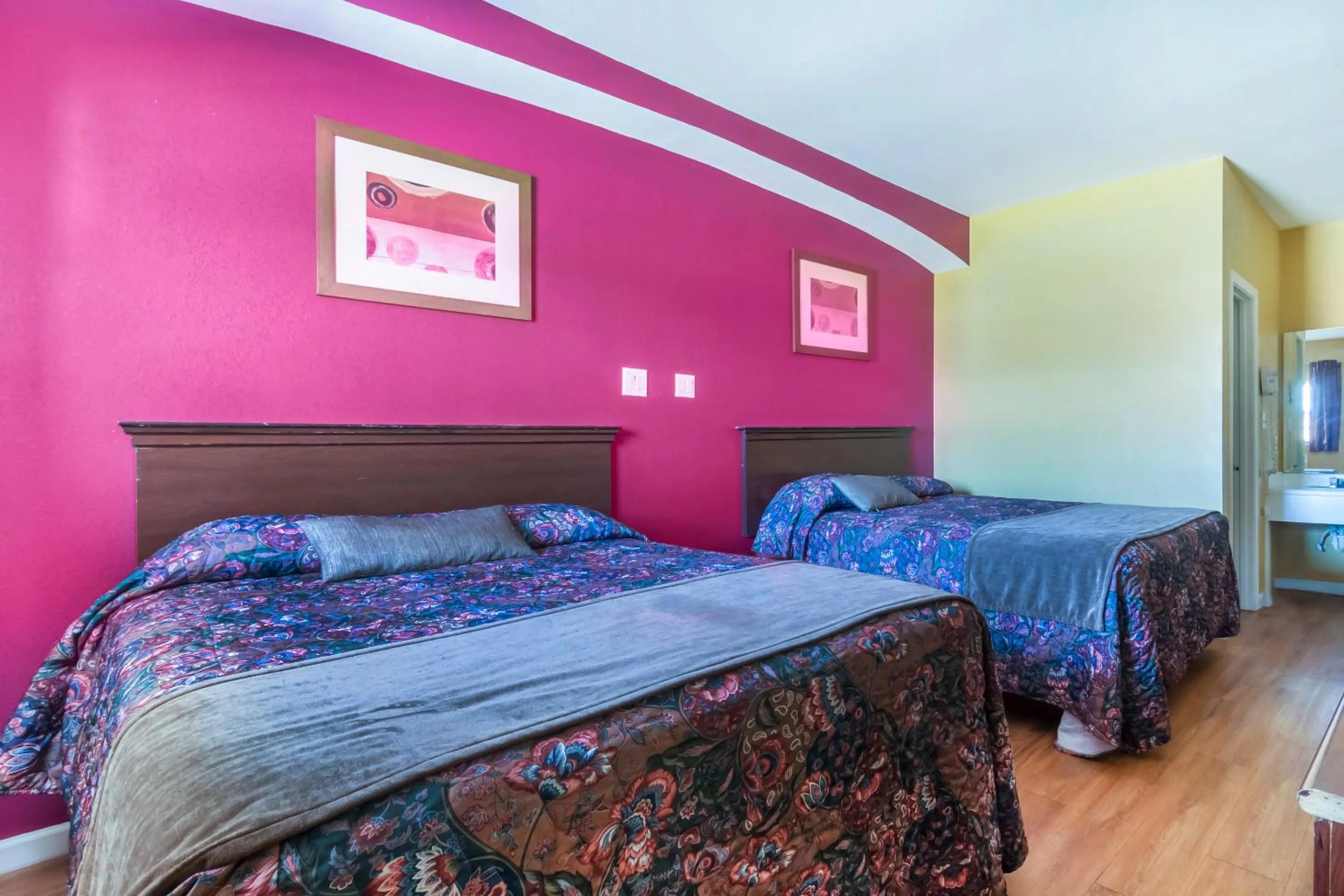 Bedroom, Bed in Ruleville Inn By OYO