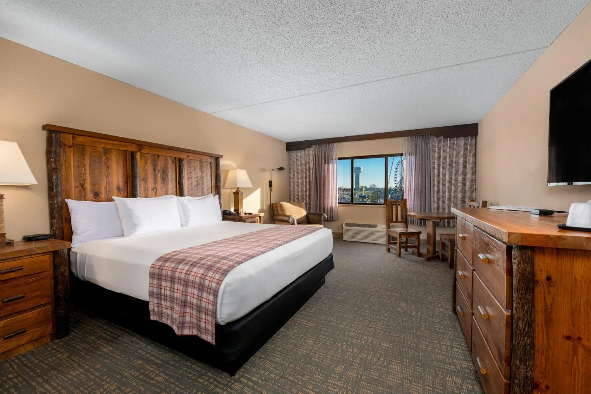 Bed in Lodge of the Ozarks