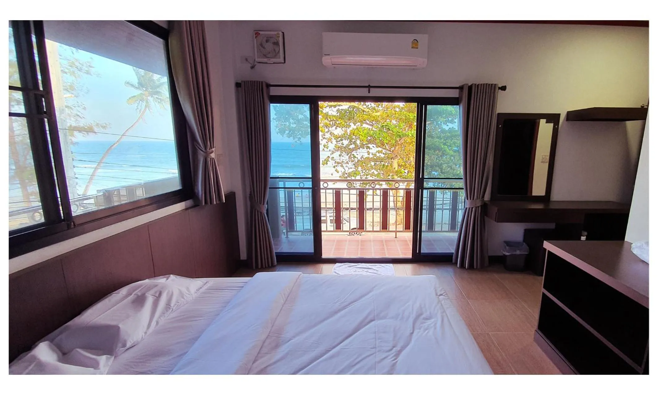 Bed in TAWAN RESORT