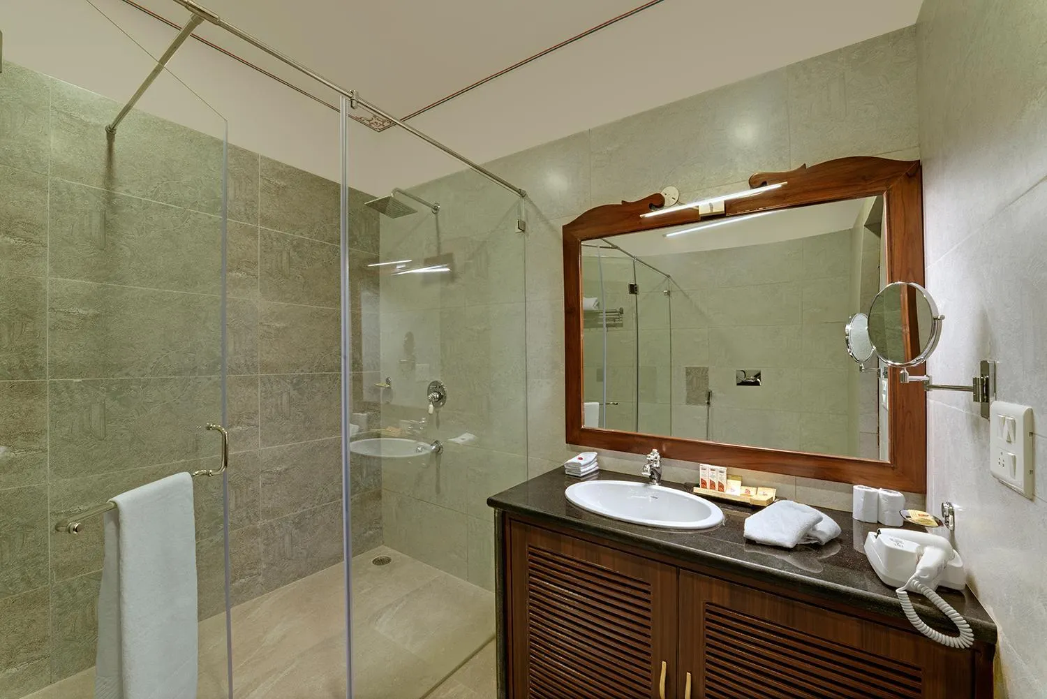 Bathroom in The Jai Bagh Palace