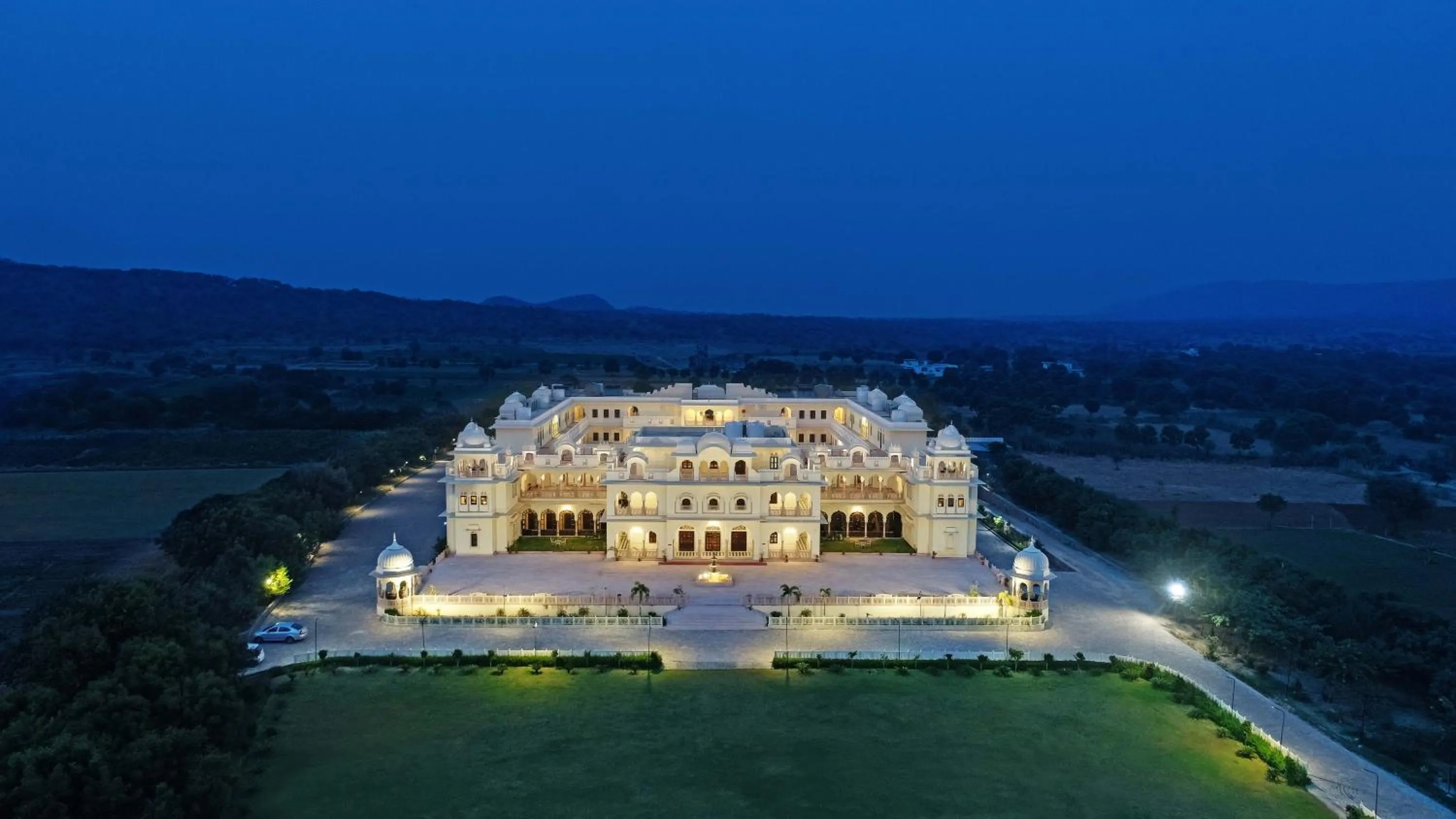 Bird's eye view in The Jai Bagh Palace