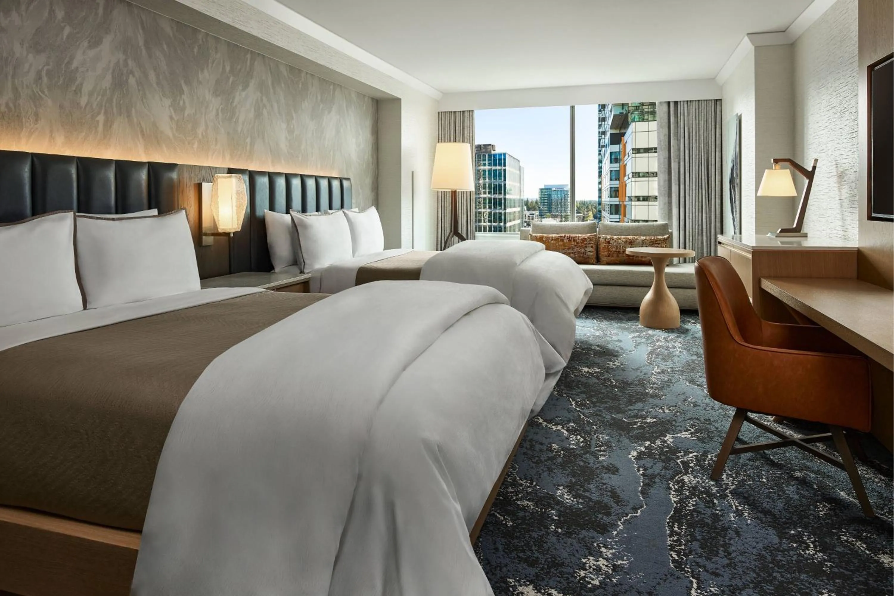 Photo of the whole room, Bed in The Westin Bellevue