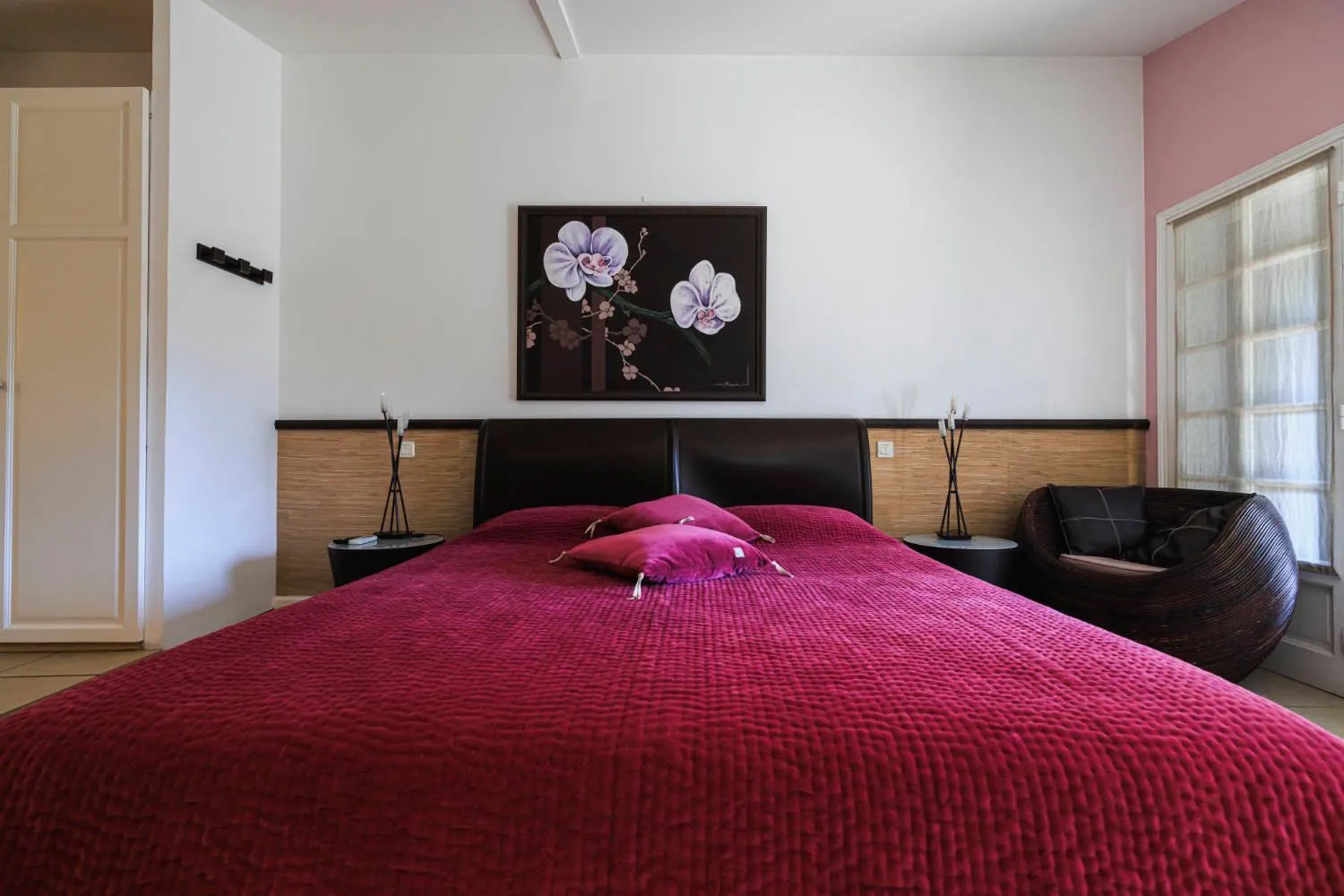 Bed in Hôtel du Clos