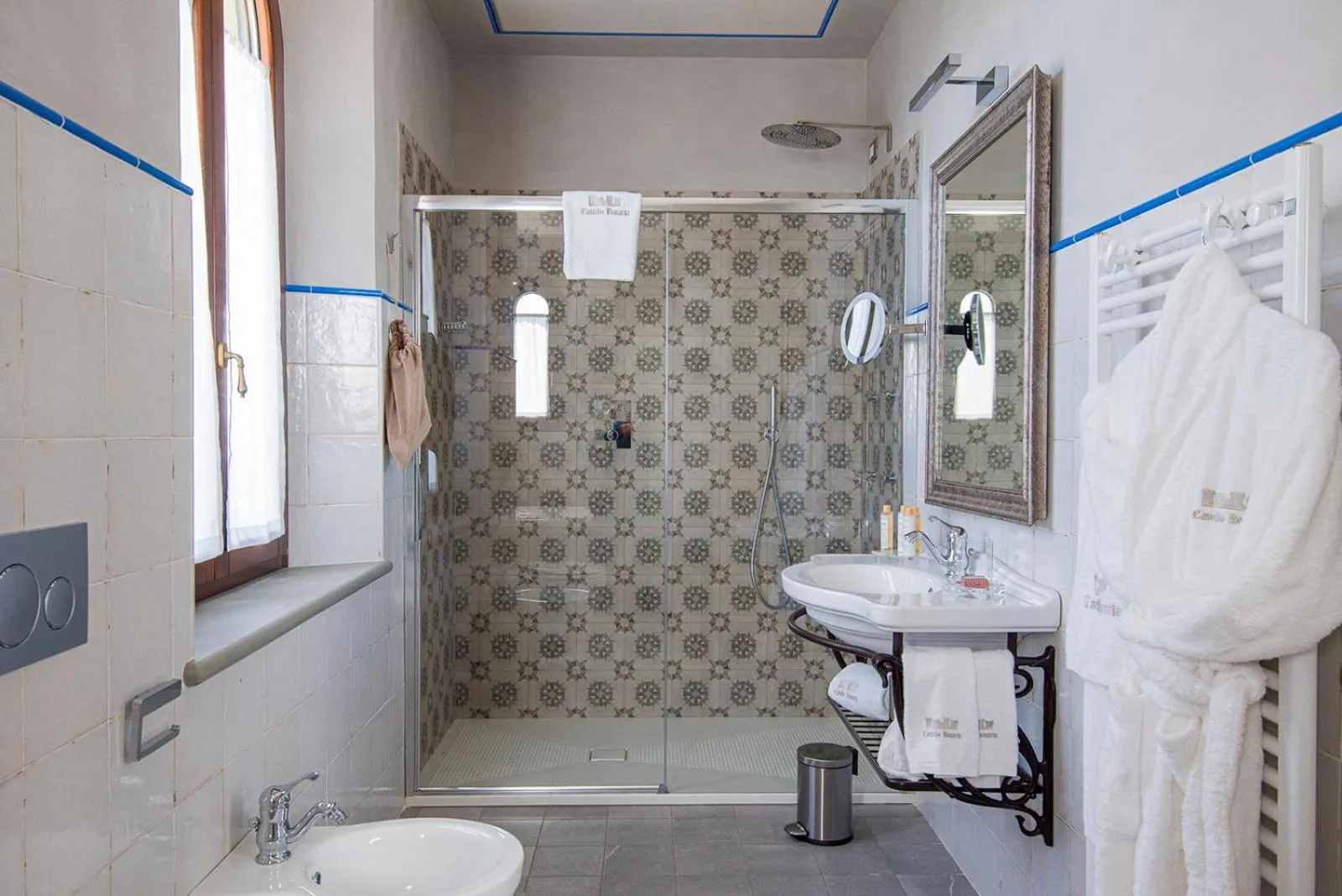 Shower in Castello Bonaria Wine & Spa Resort