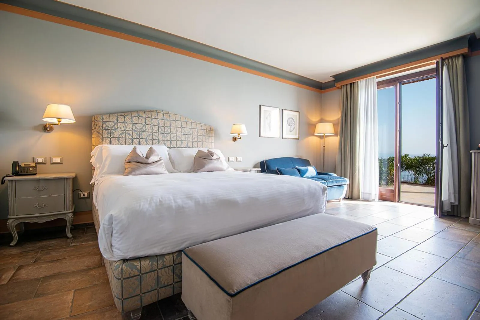 Bed in Castello Bonaria Wine & Spa Resort