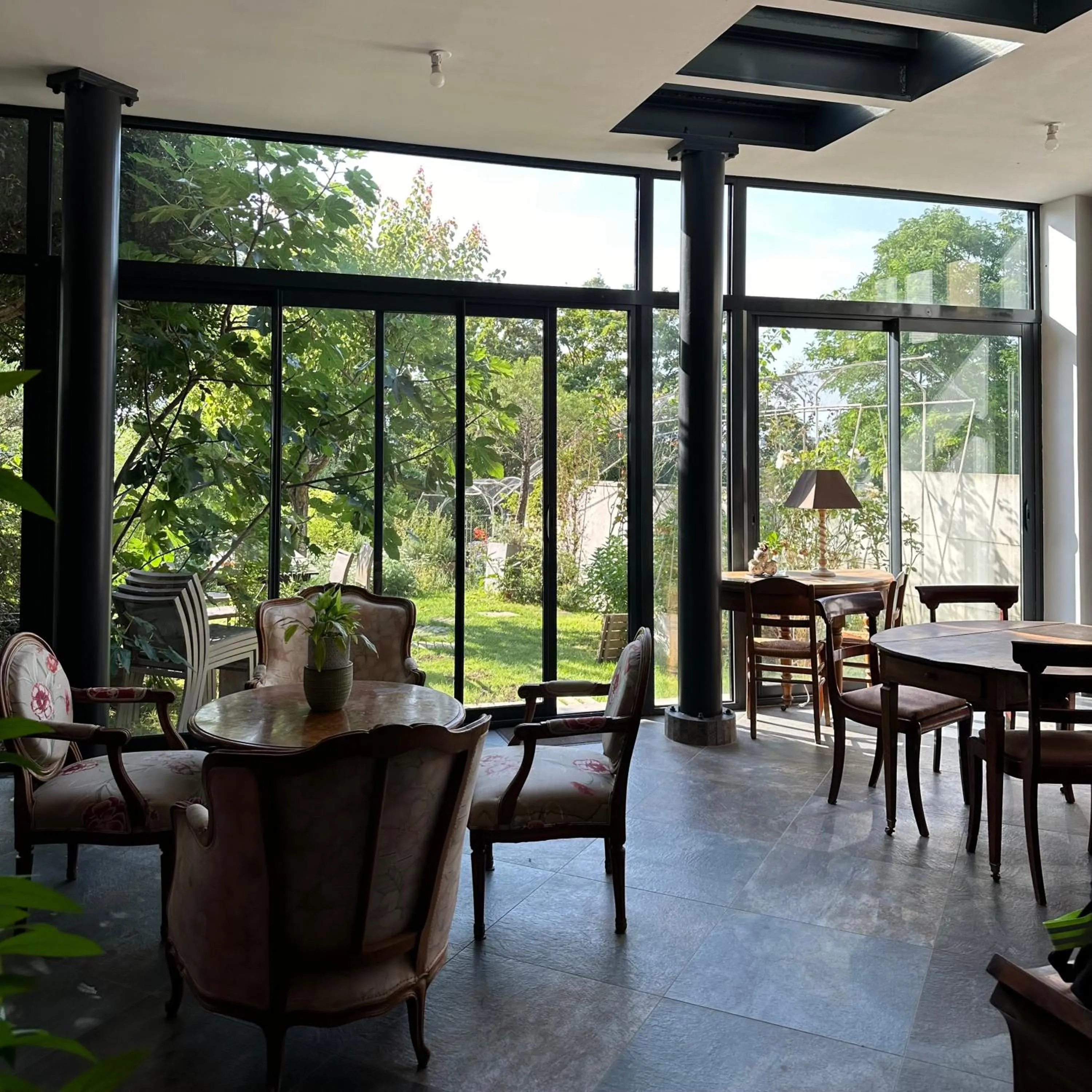 Patio in La Maison Du Coteau