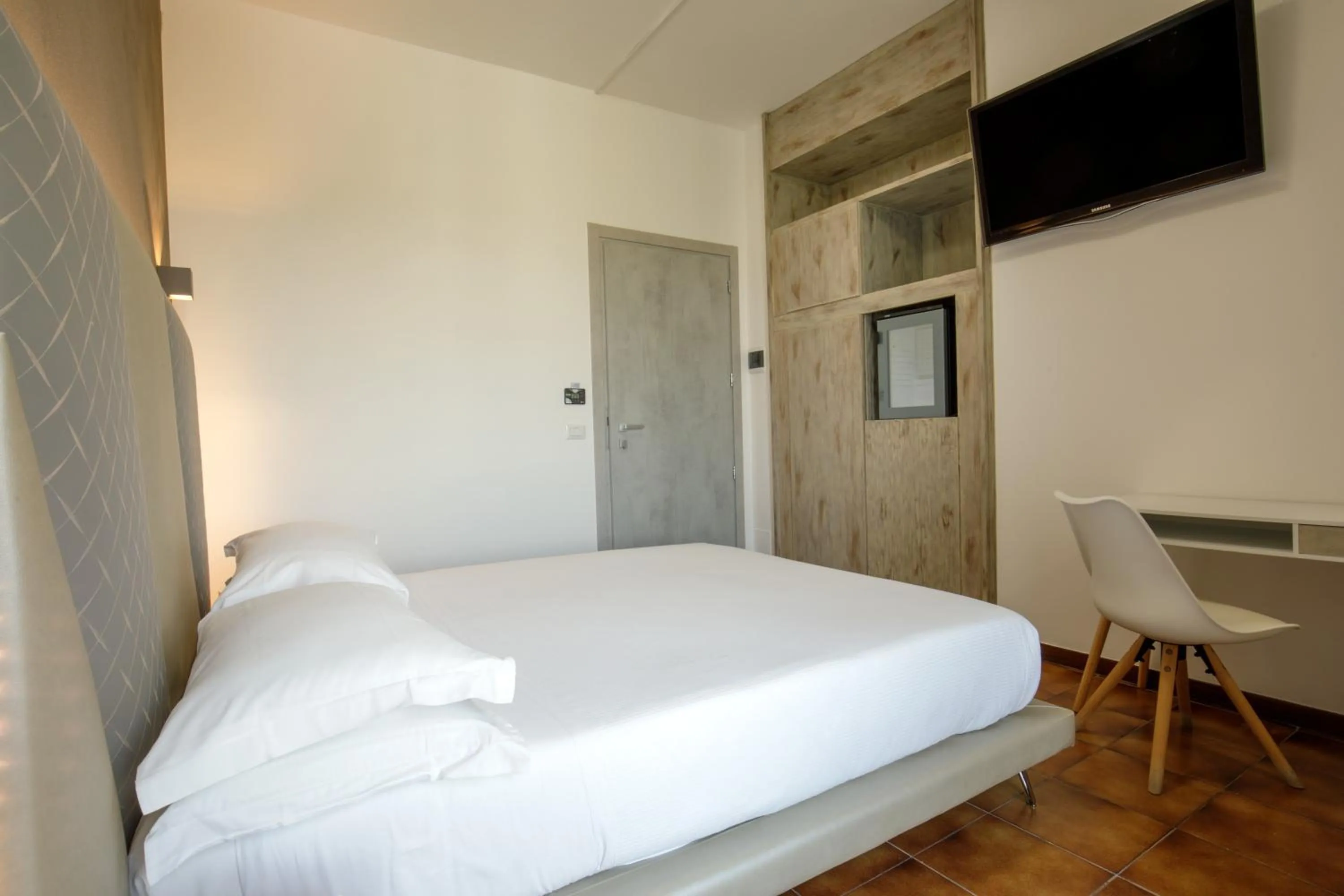 Bed in Hotel Tirreno