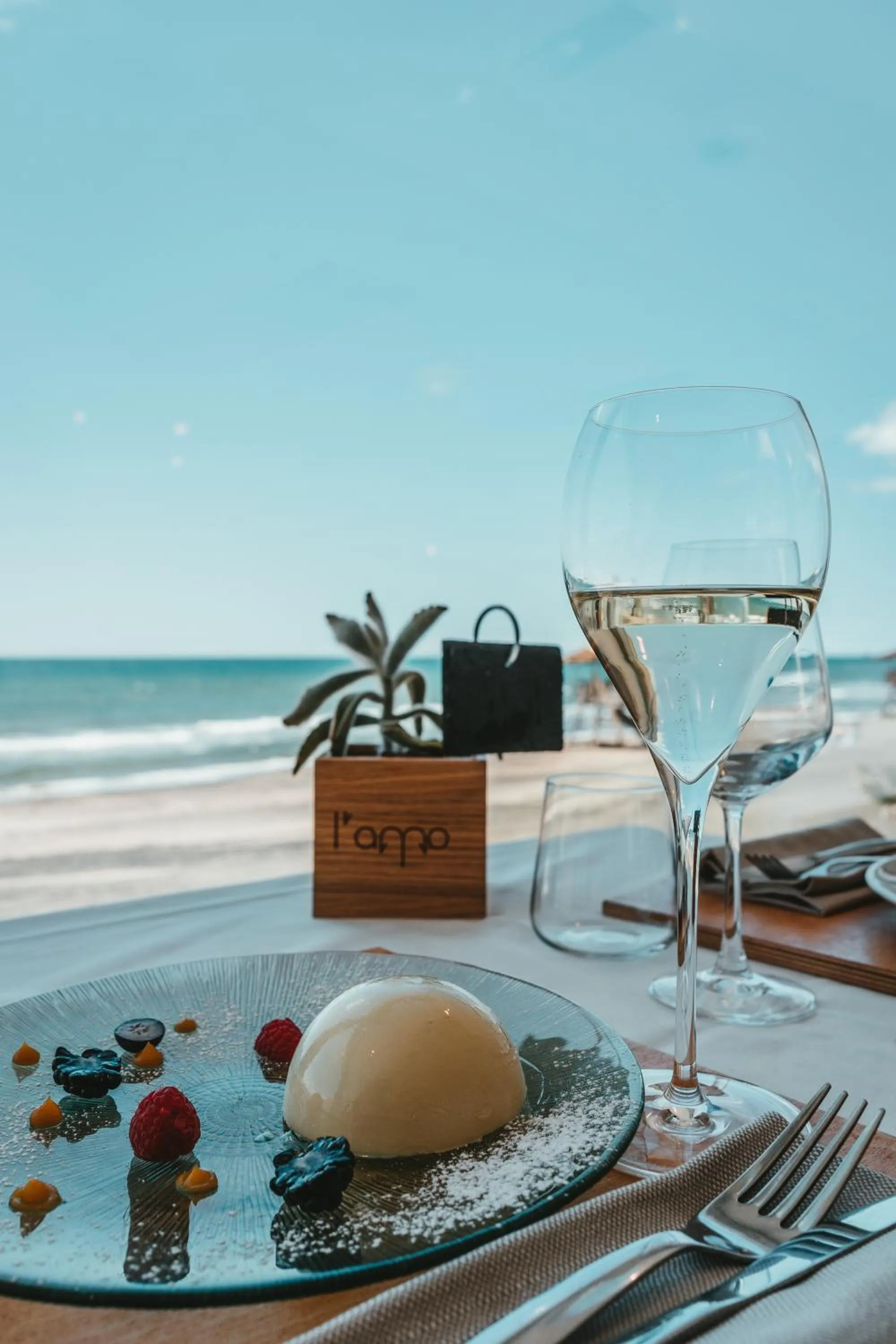 Restaurant/places to eat in Hotel Tirreno