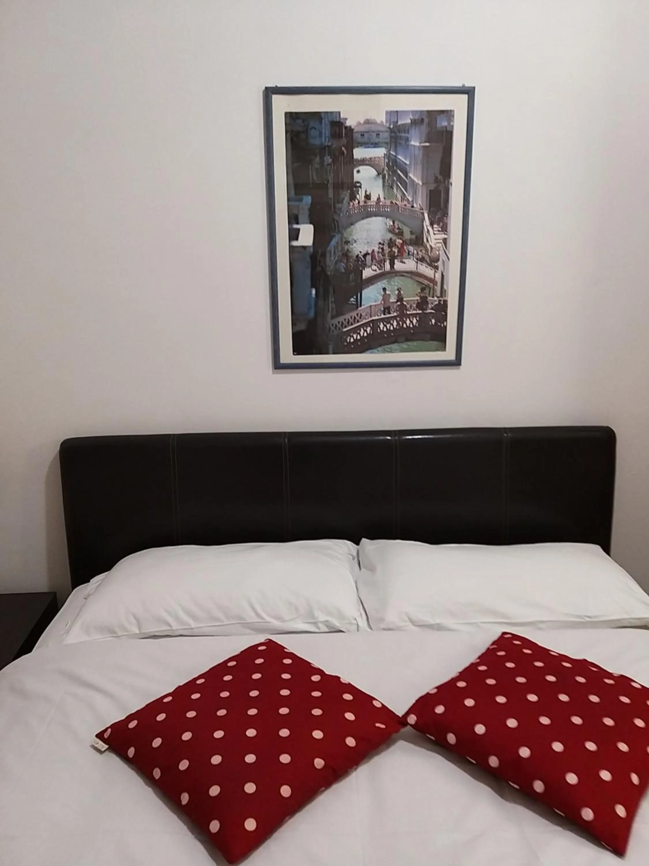 Garden view, Bed in Ca' Stefani Venice