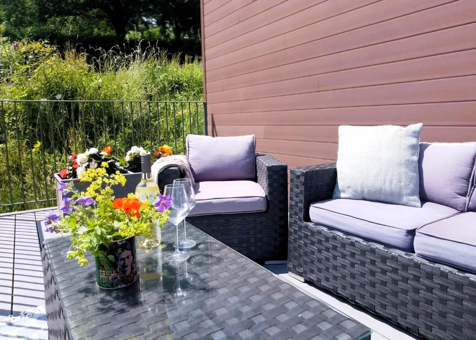 Lobhill Farmhouse Bed and Breakfast and Self Catering Accommodation