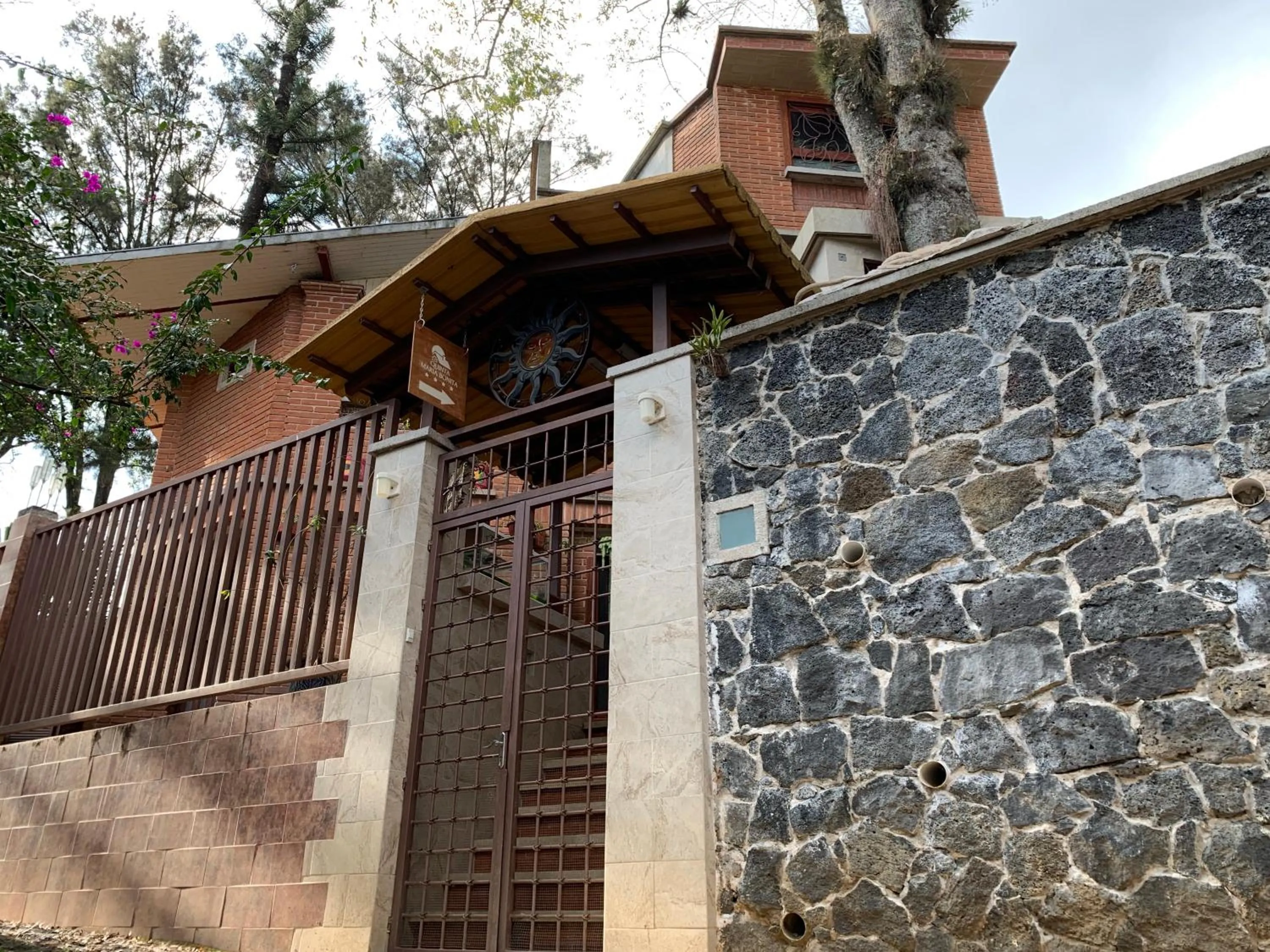 Property building in Quinta Maria Bonita Hotel Boutique