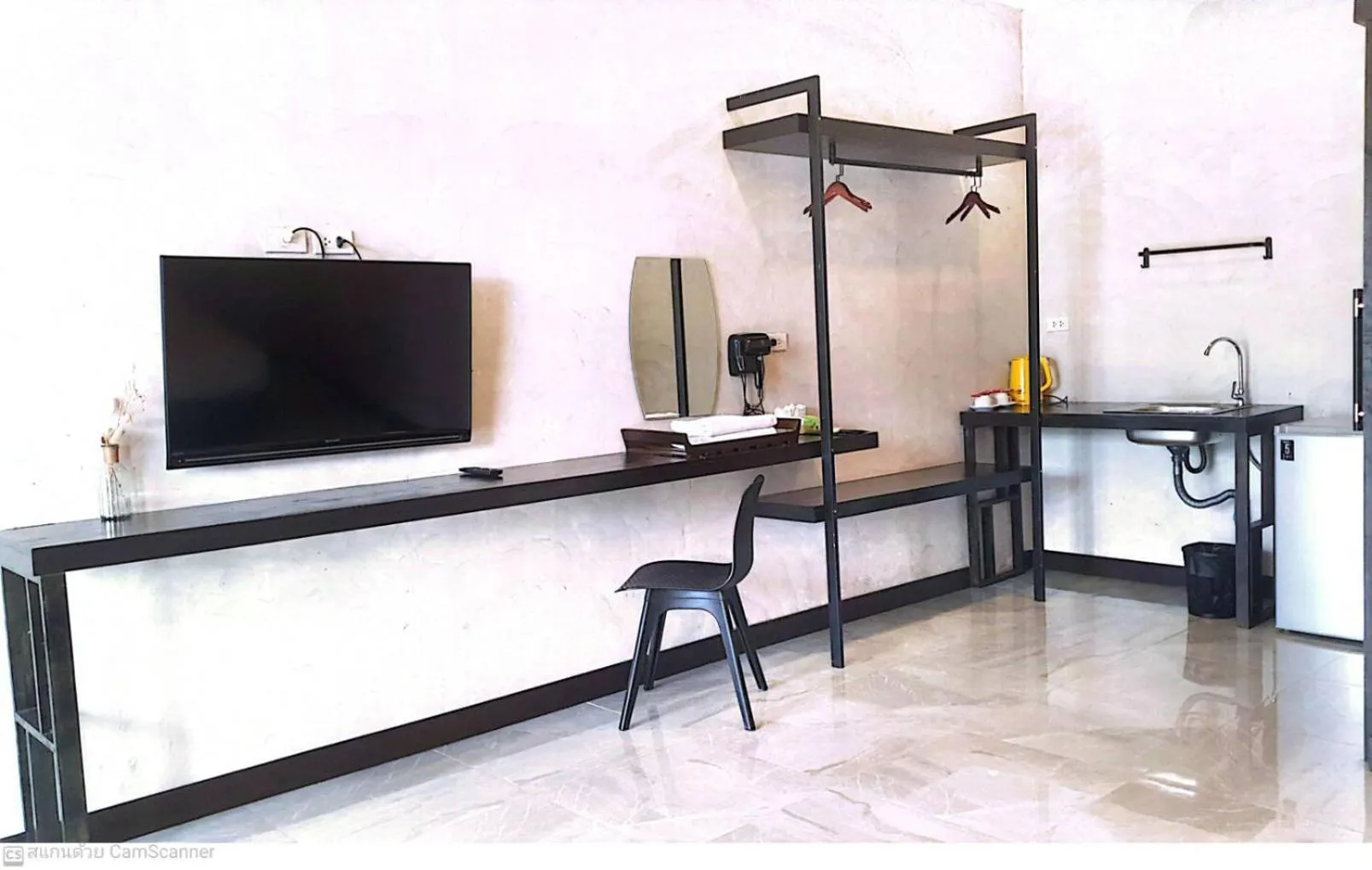 Bedroom in T-NEE Hotel@Udon