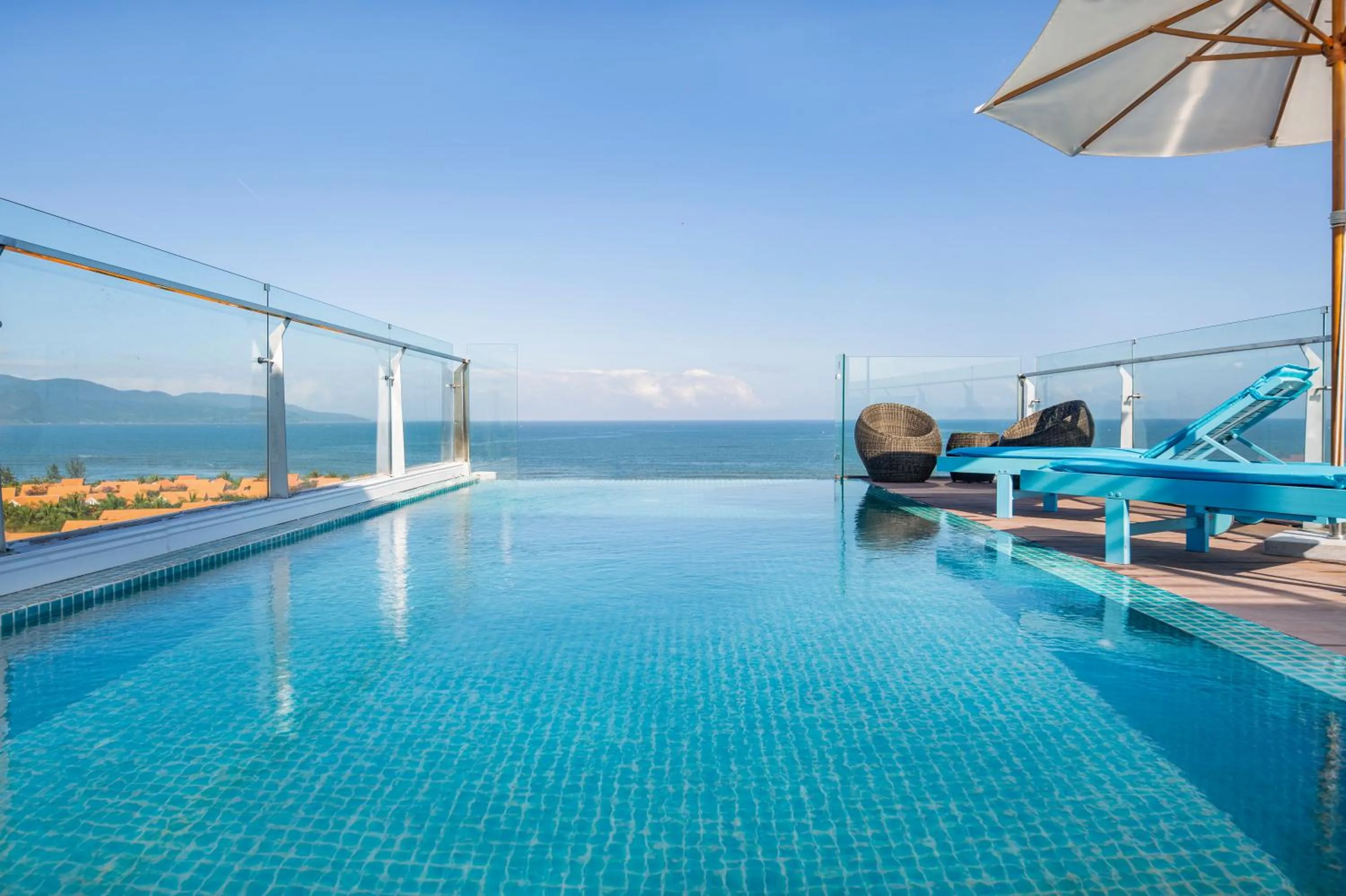 Swimming pool in Adaline Hotel & Apartment